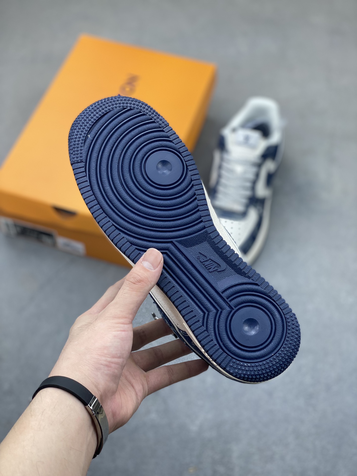 Nike Air Force 1 '07 Low Louis Vuitton Collab Deep Blue - Limited Edition 7 i1722708183 2409 4