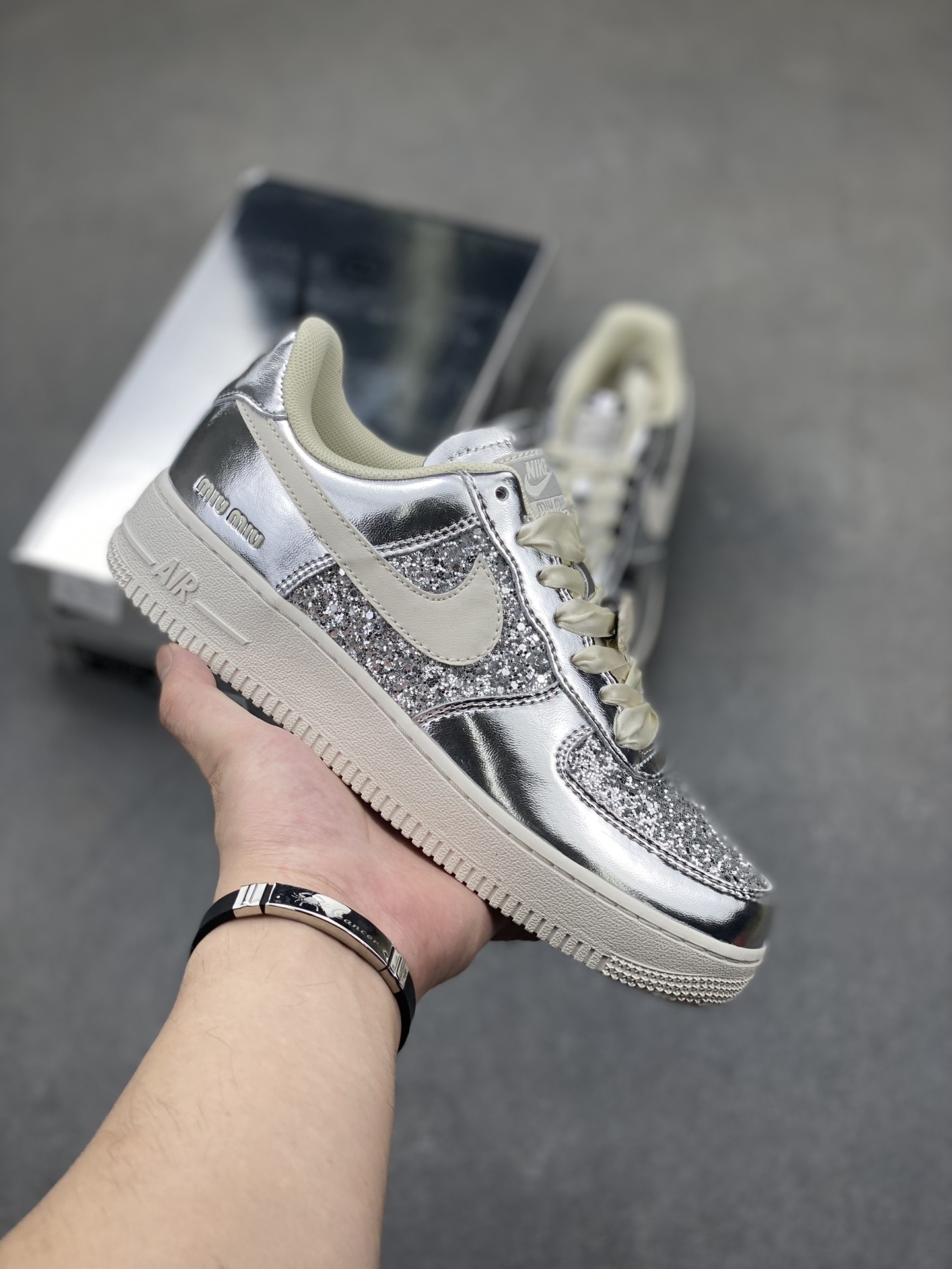 Nike Air Force 1 '07 Low "Time Imprint" Silver Glitter Casual Sneakers 2 i1722790242 9742 0