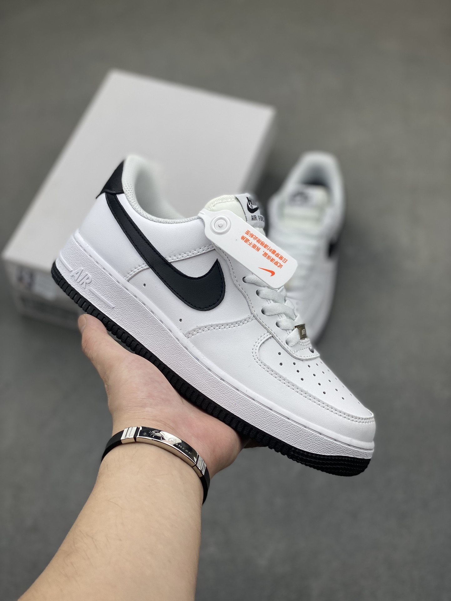 Nike Air Force 1 Low: Versatile & Stylish Sneakers for Everyday Wear 2 i1722790301 9879 2