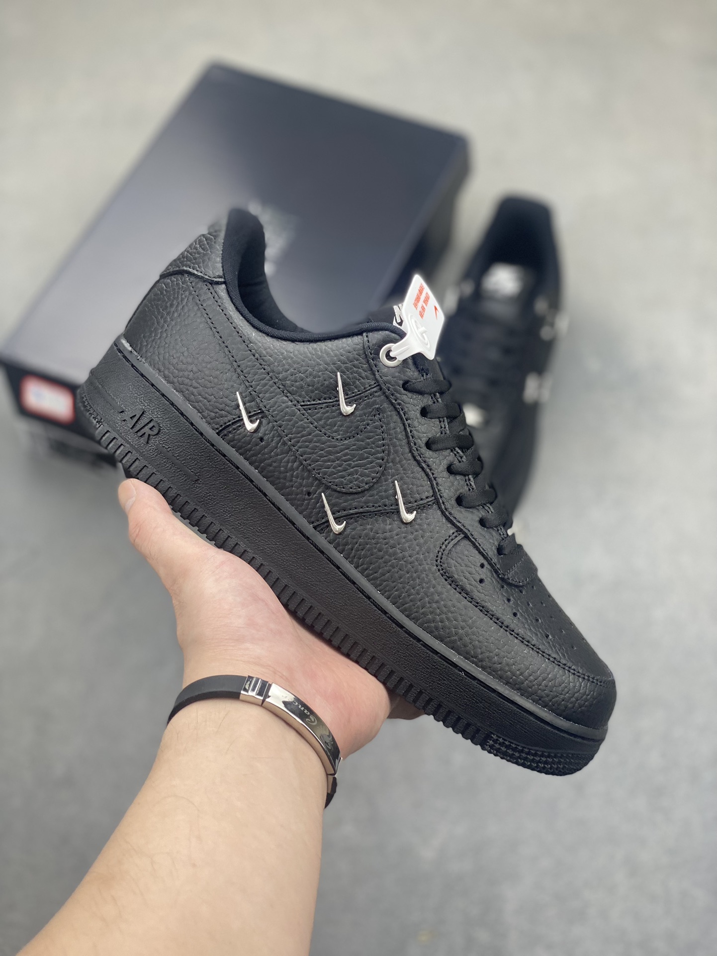 Nike Air Force 1 Low '07 Black Sneakers Classic Style & Comfort 2 i1722885633 5360 1