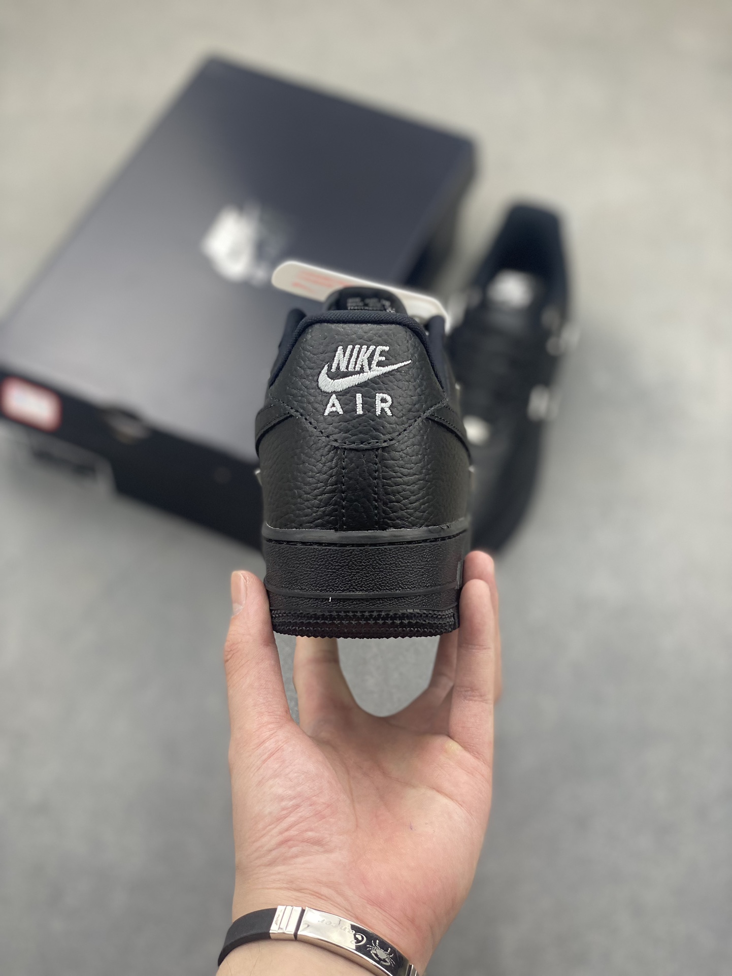Nike Air Force 1 Low '07 Black Sneakers Classic Style & Comfort 5 i1722885634 3102 8