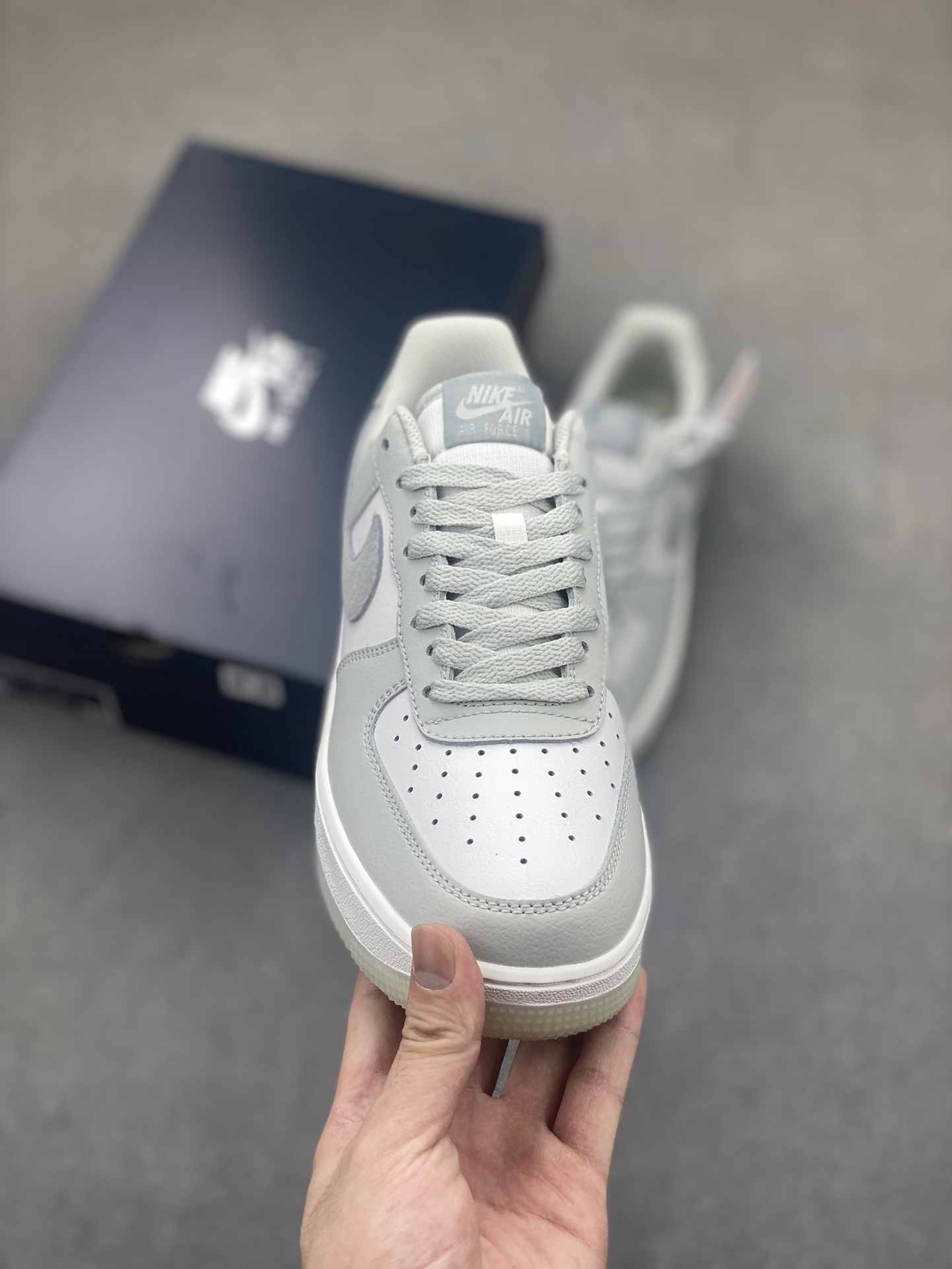 Nike Air Force 1 Low '07 Grey/White Classic Sneakers (FJ4170-003) 3 i1722885706 5439 7