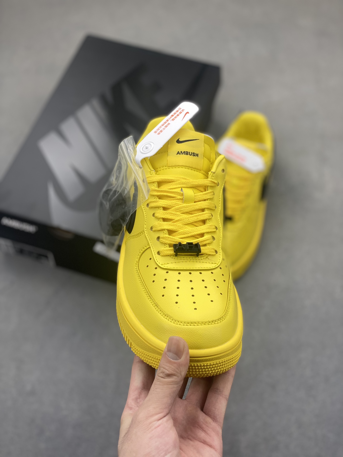Nike x Ambush Air Force 1 Low DV3464-600 Yellow Black Sneakers 3 i1722885961 9934 3