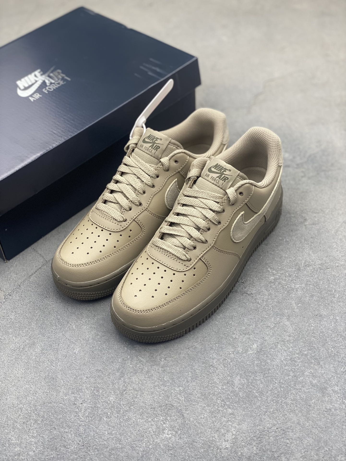 Nike Air Force 1 Low Brown Casual Sneakers - HQ1176-222 Style and Comfort 9 i1722886139 4125 2