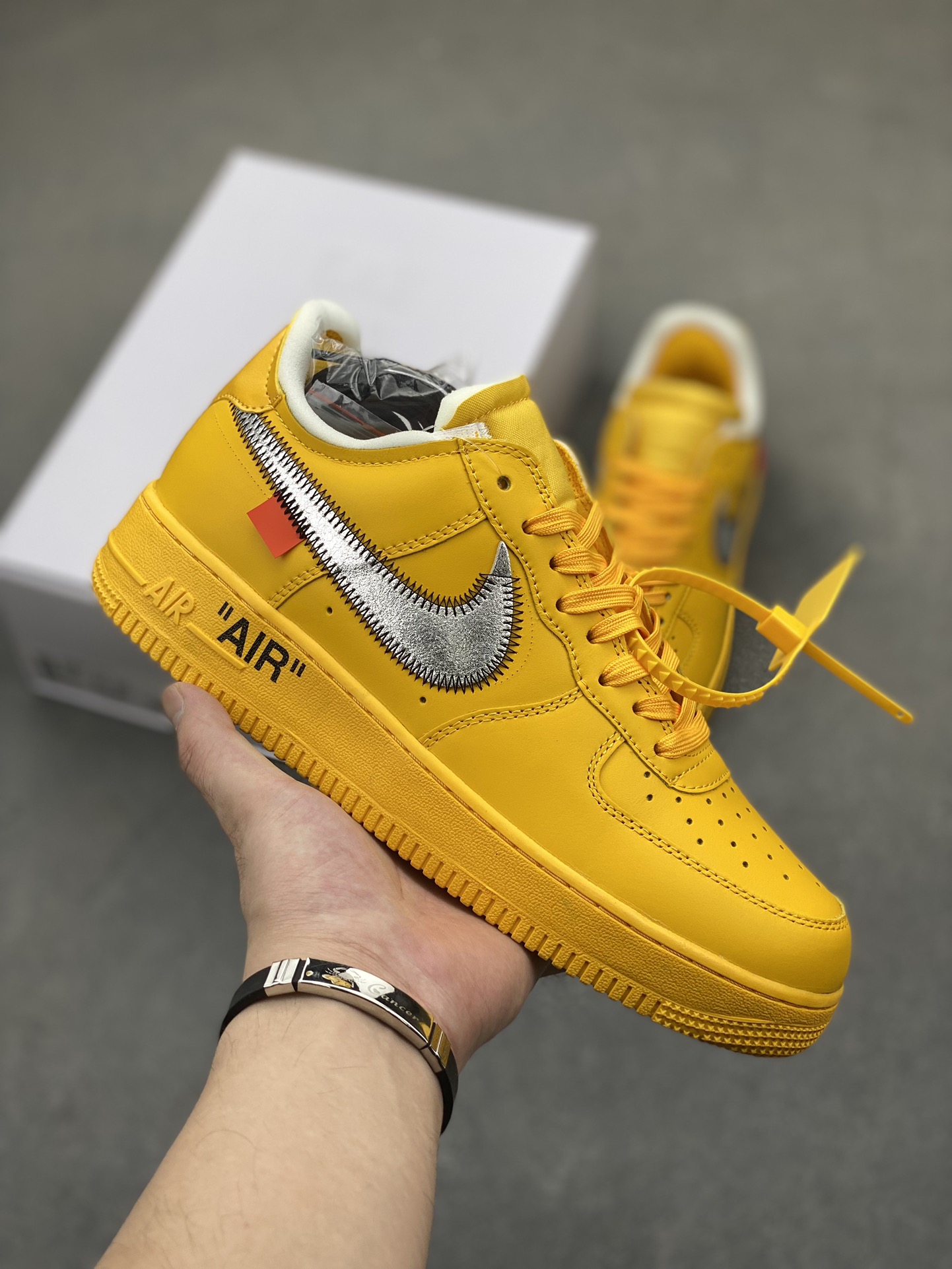 Nike Air Force 1 Low 07 x Off-White Virgil Yellow Sneakers 2 i1723048175 4580 0