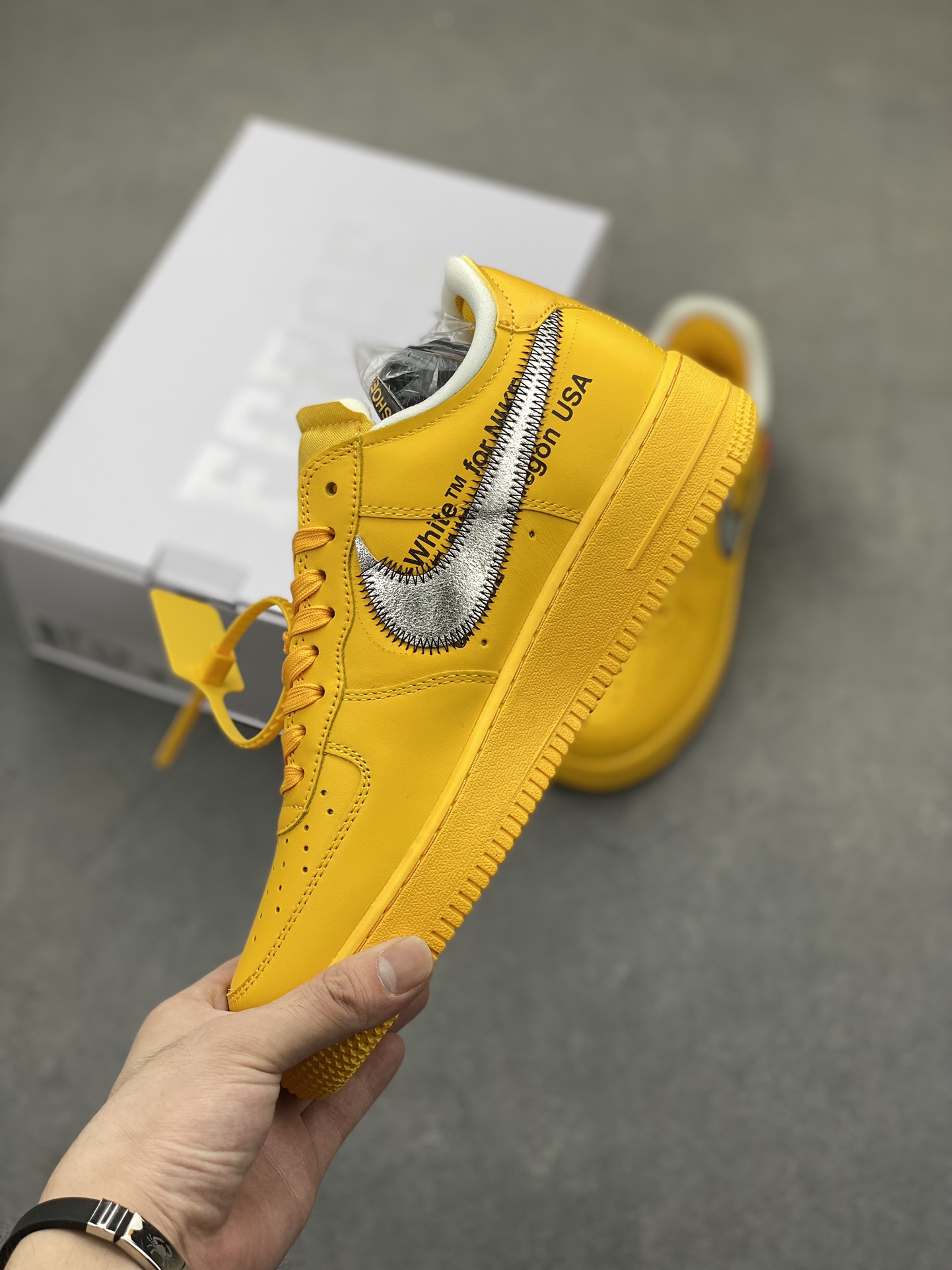 Nike Air Force 1 Low 07 x Off-White Virgil Yellow Sneakers 4 i1723048175 8275 8