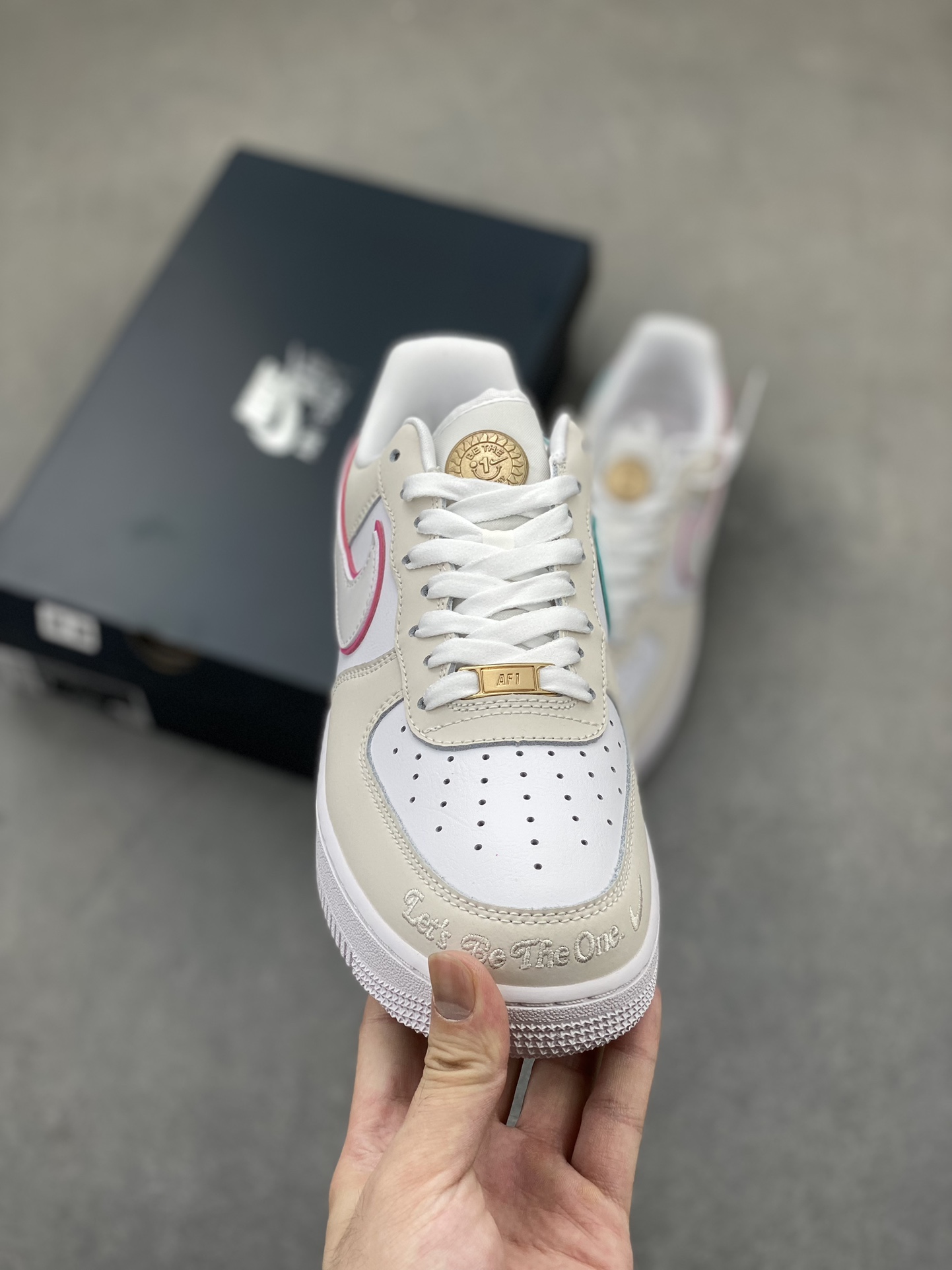Nike Air Force 1 '07 Low: Versatile, Comfortable, and Stylish Sneakers 3 i1723048268 8207 0