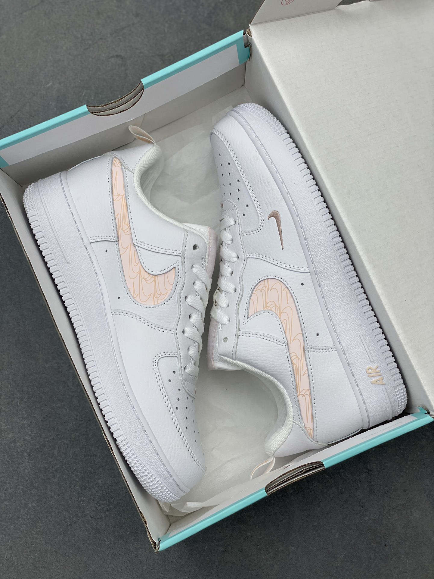 Nike Air Force 1 '07 Low Casual Sneakers FB8971-700, Versatile and Comfortable 10 i1723048496 2570 7