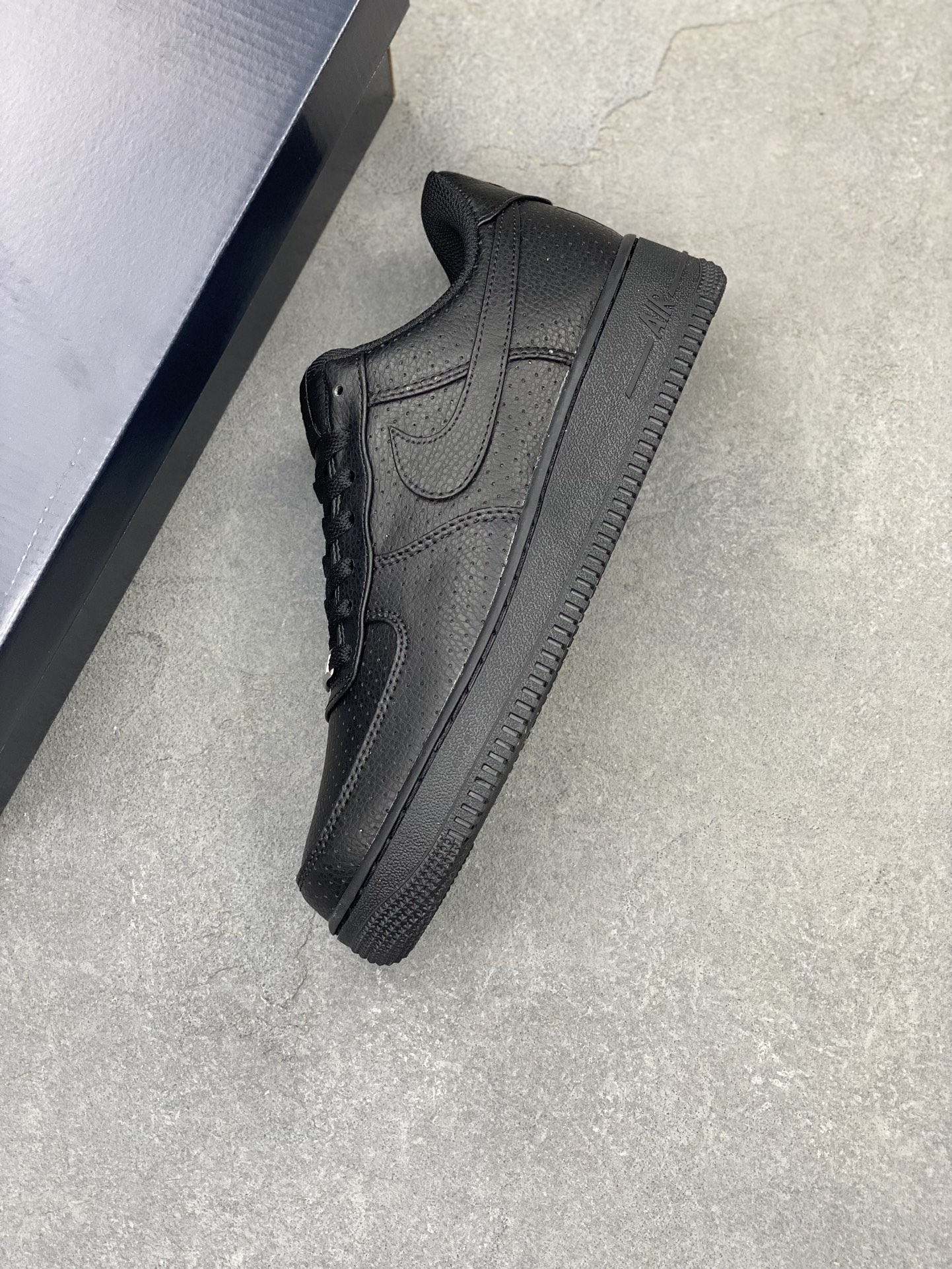 Nike Air Force 1 '07 Low Black Casual Sneakers HF8189-001 8 i1723228725 2328 0