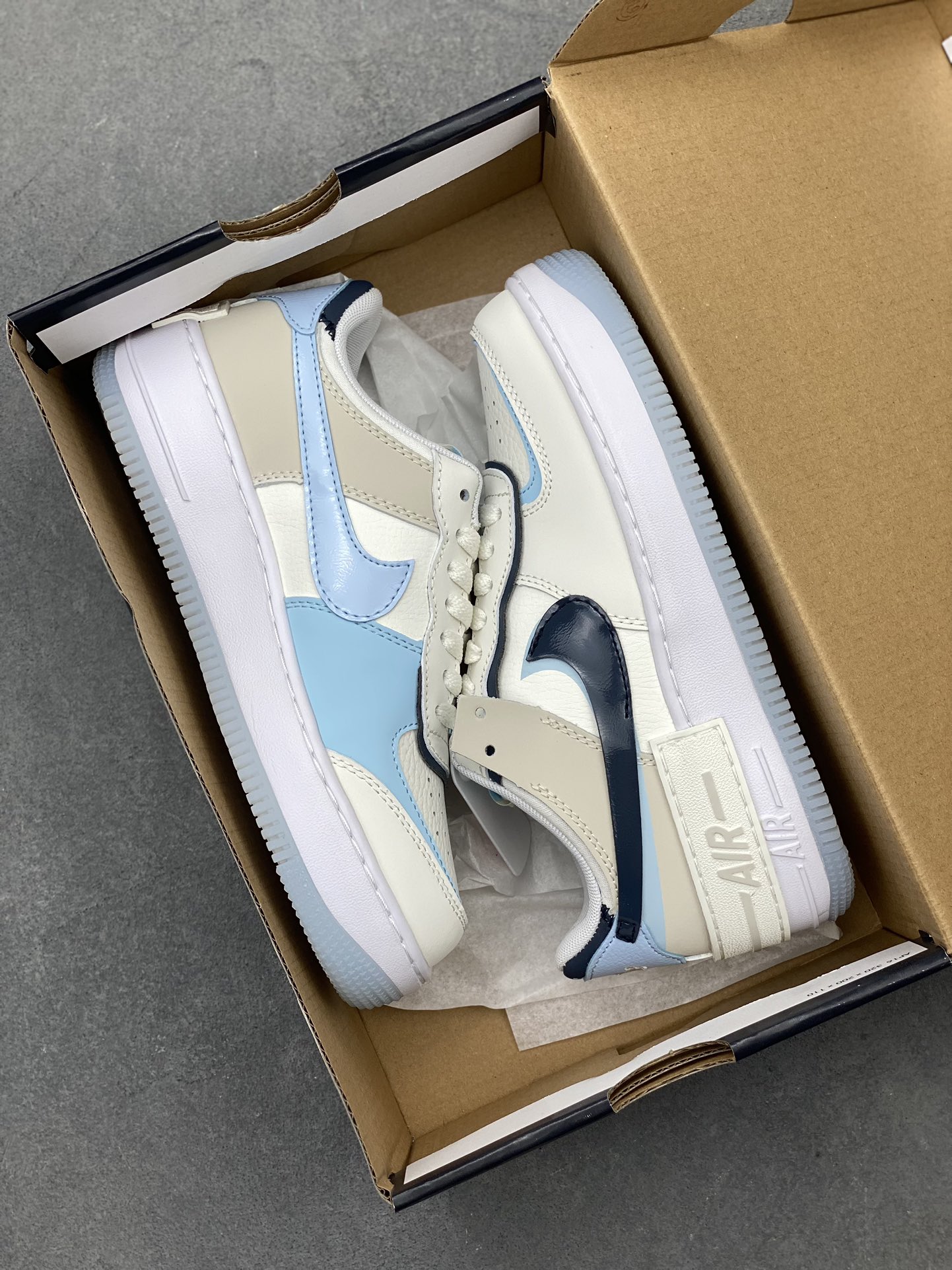Nike Air Force 1 Shadow Women's Sneaker Pale Ivory/Celestial Gold/Midnight Navy 10 i1723228770 2723 8