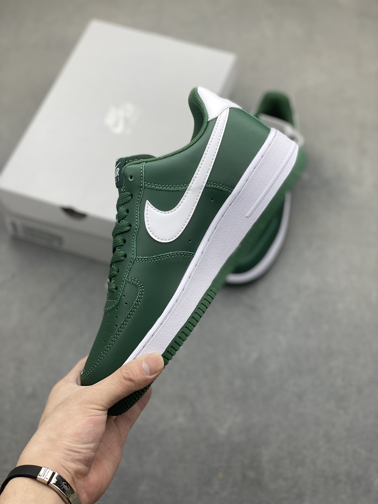Nike Air Force 1 '07 Low FJ4146-300 Casual Sneakers - Forest Green/White 4 i1723317449 1515 8