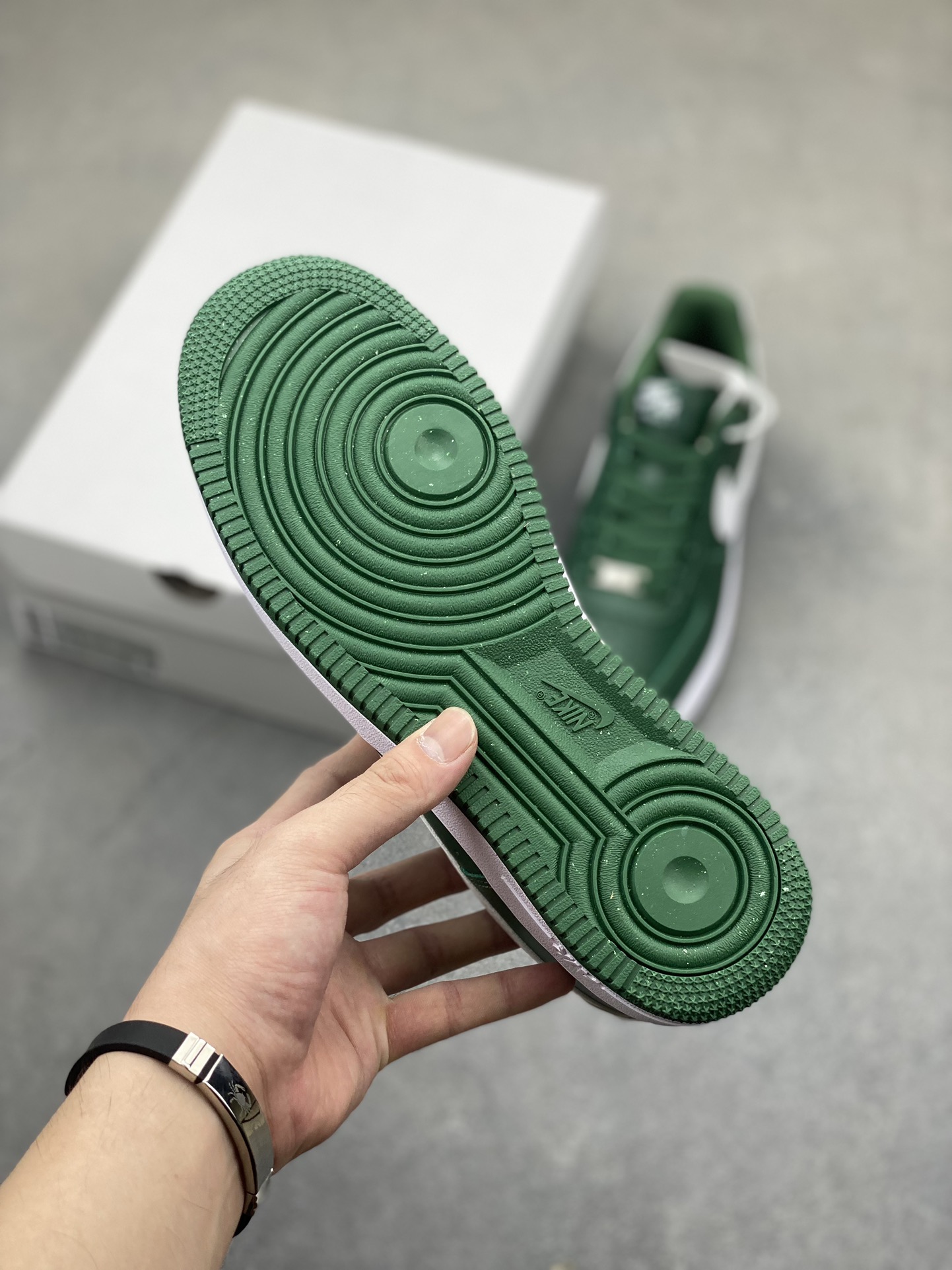 Nike Air Force 1 '07 Low FJ4146-300 Casual Sneakers - Forest Green/White 7 i1723317449 3955 4
