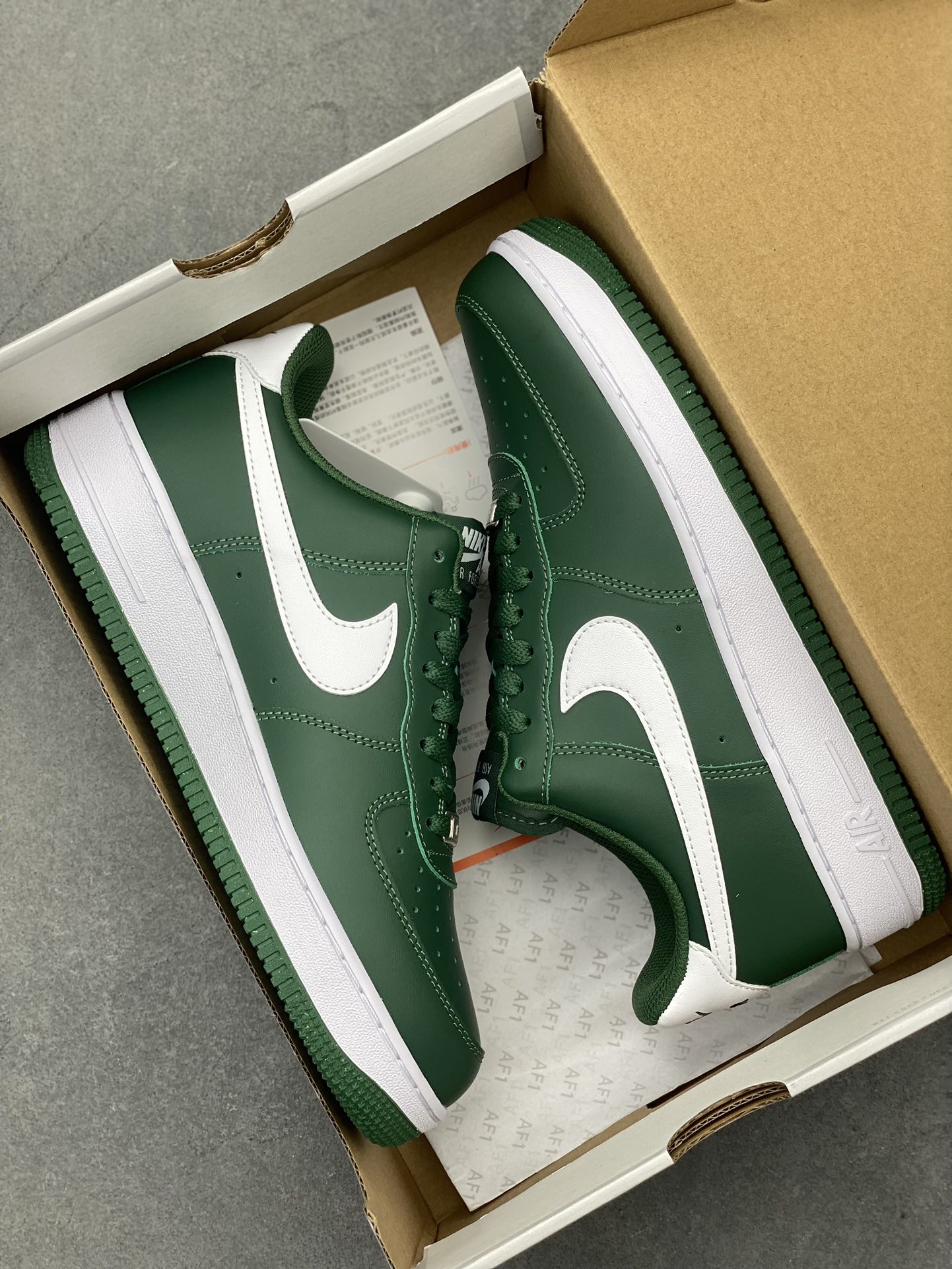 Nike Air Force 1 '07 Low FJ4146-300 Casual Sneakers - Forest Green/White 10 i1723317449 5139 3