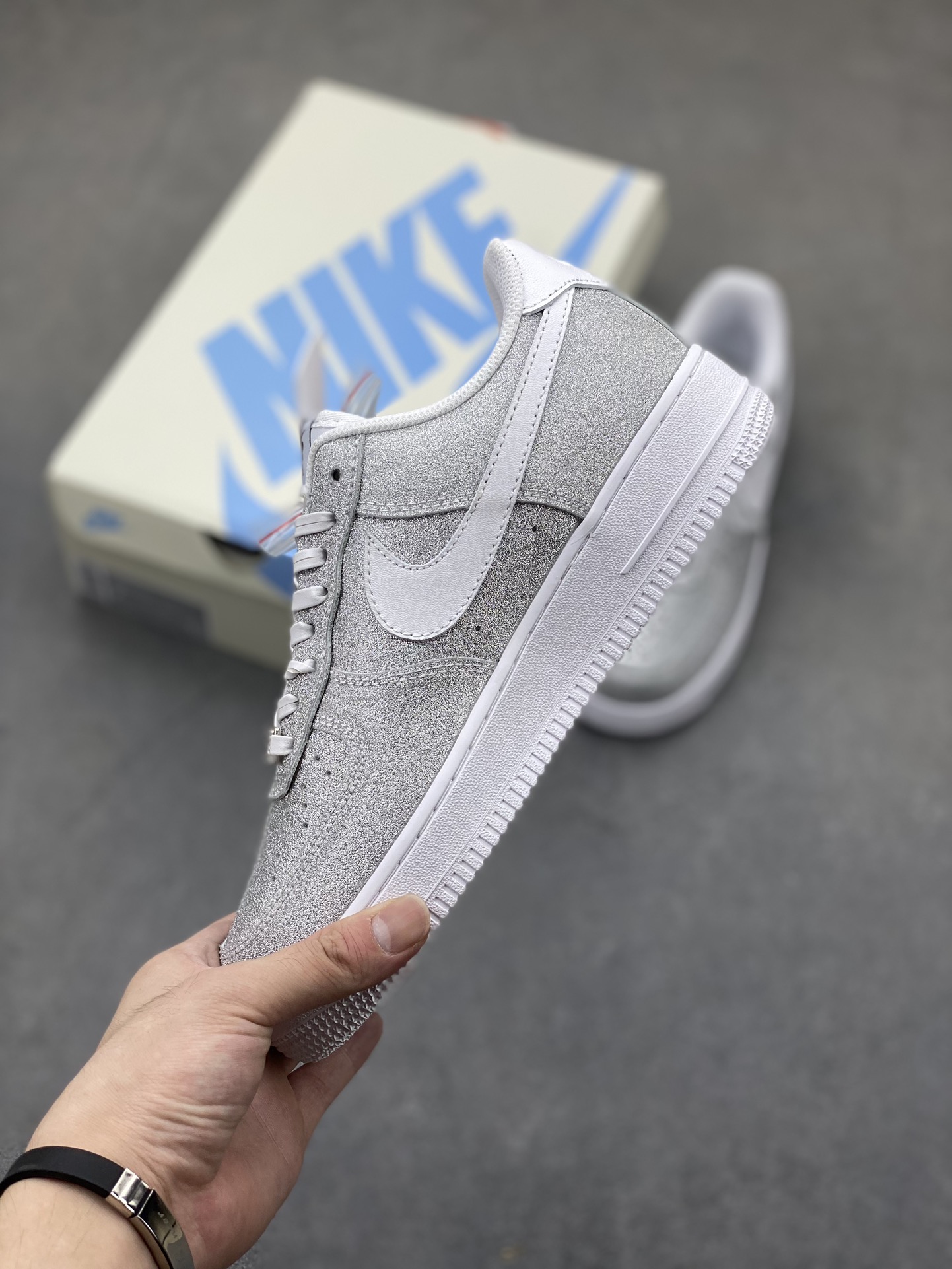 Nike Air Force 1 Low Silver Glitter Casual Sneakers DD8959-100 26 i1723655227 4028 3
