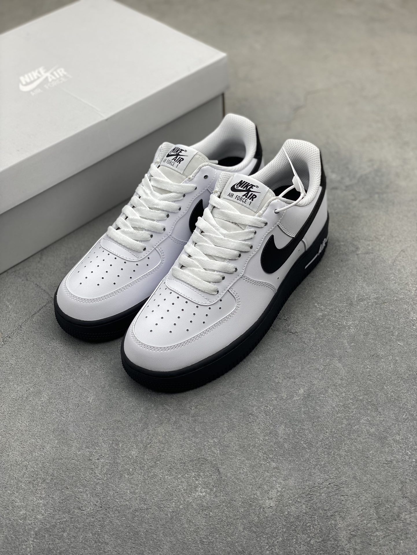 Nike Air Force 1 Low Retro Sneakers - White/Black - CK7663-101 9 i1723655273 2960 3