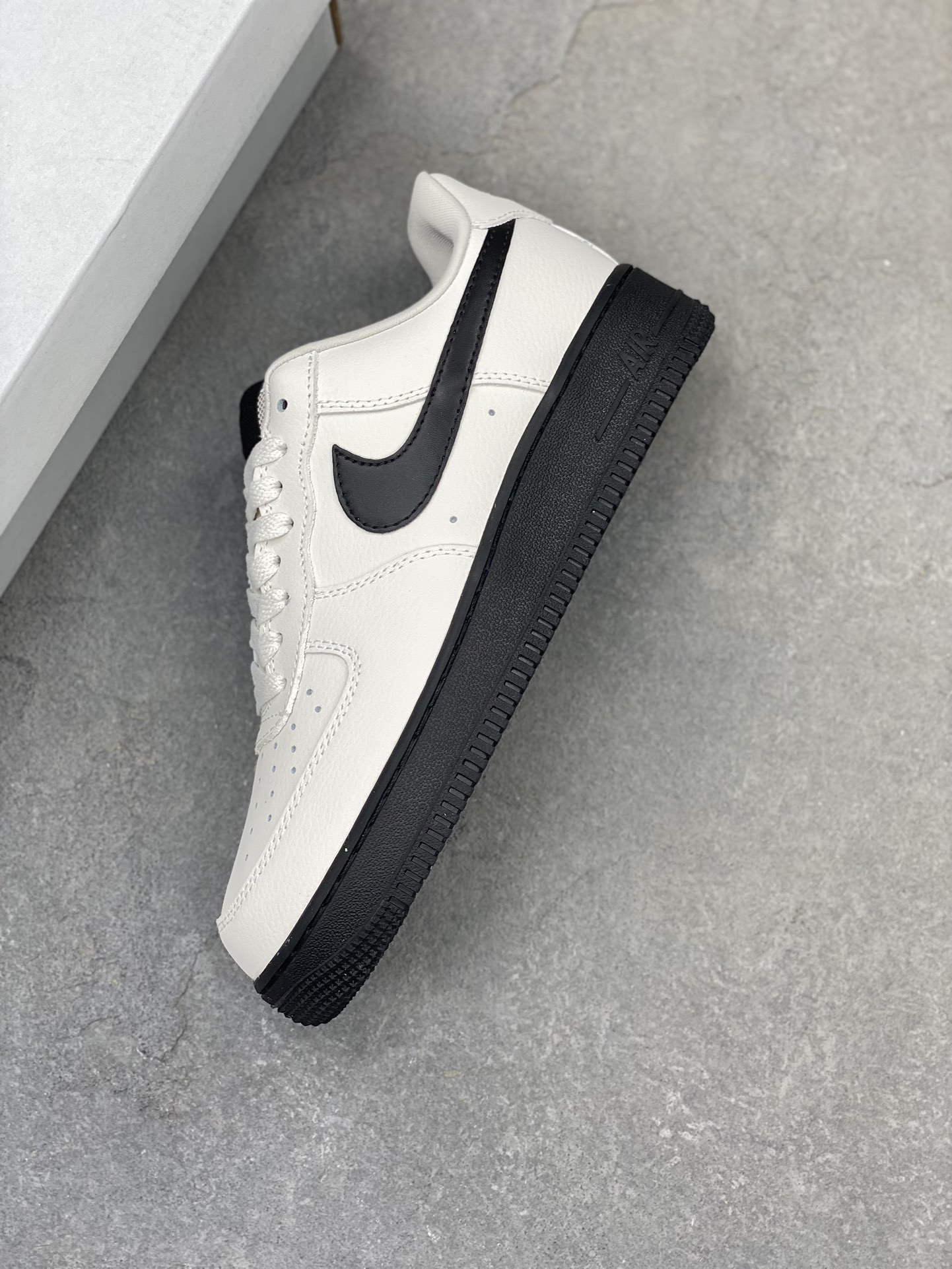 Nike Air Force 1 Low White Black Shoes HJ7180-030 - Authentic Style & Comfort 8 i1723747904 7737 8