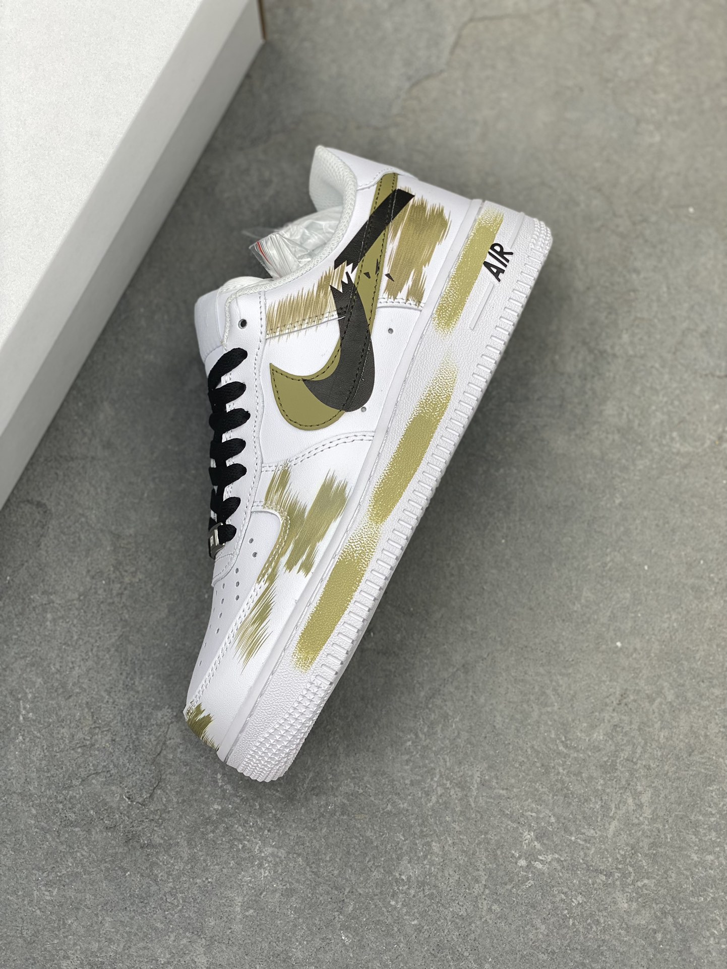 Nike Air Force 1 Low ’07 Custom "Broken Swoosh" Sneakers 30 i1723748728 8612 4