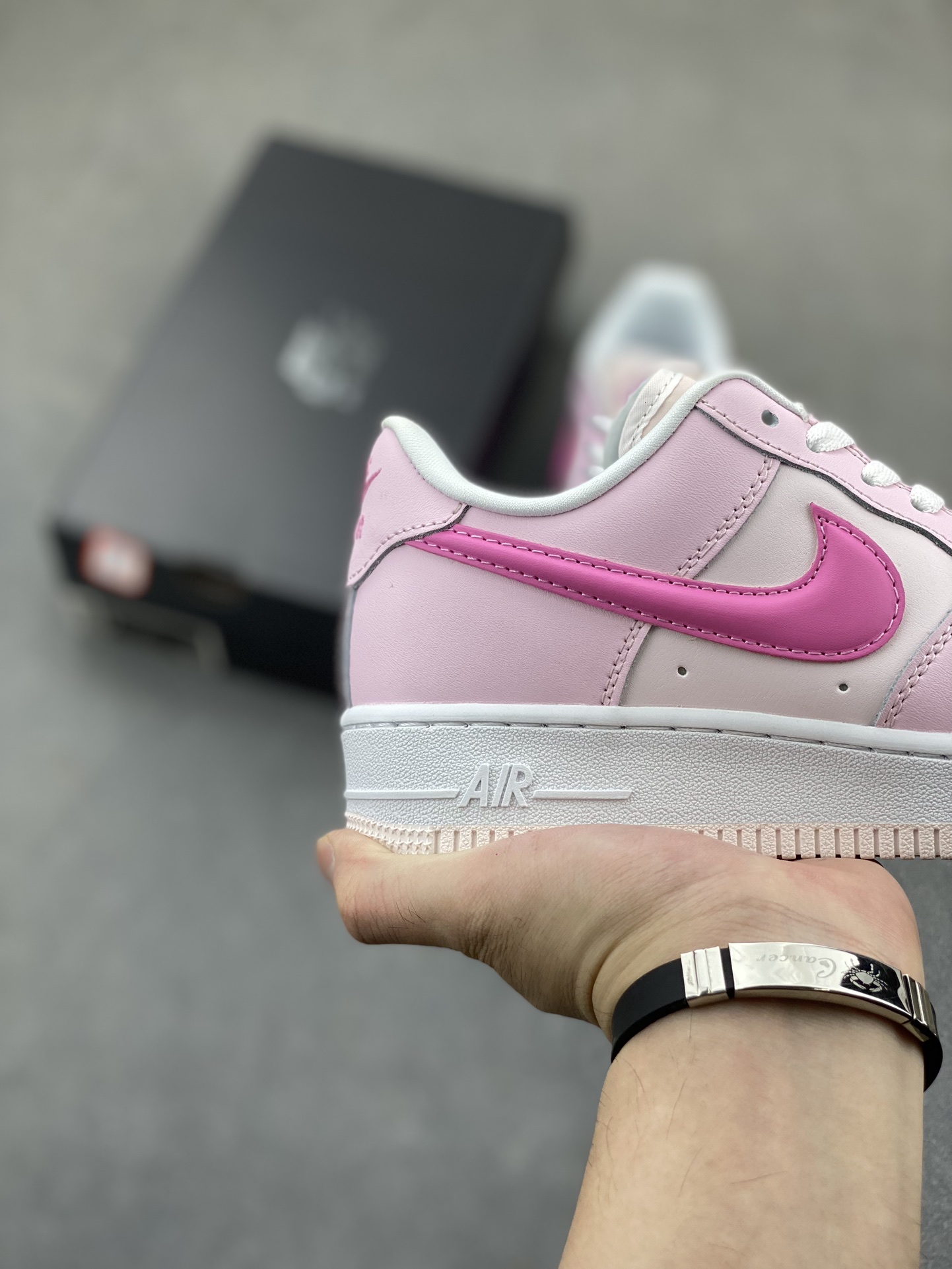 Nike Air Force 1 Low White Pink Cat Paw HM3696-661 Women's Shoes 6 i1723838002 3942 2