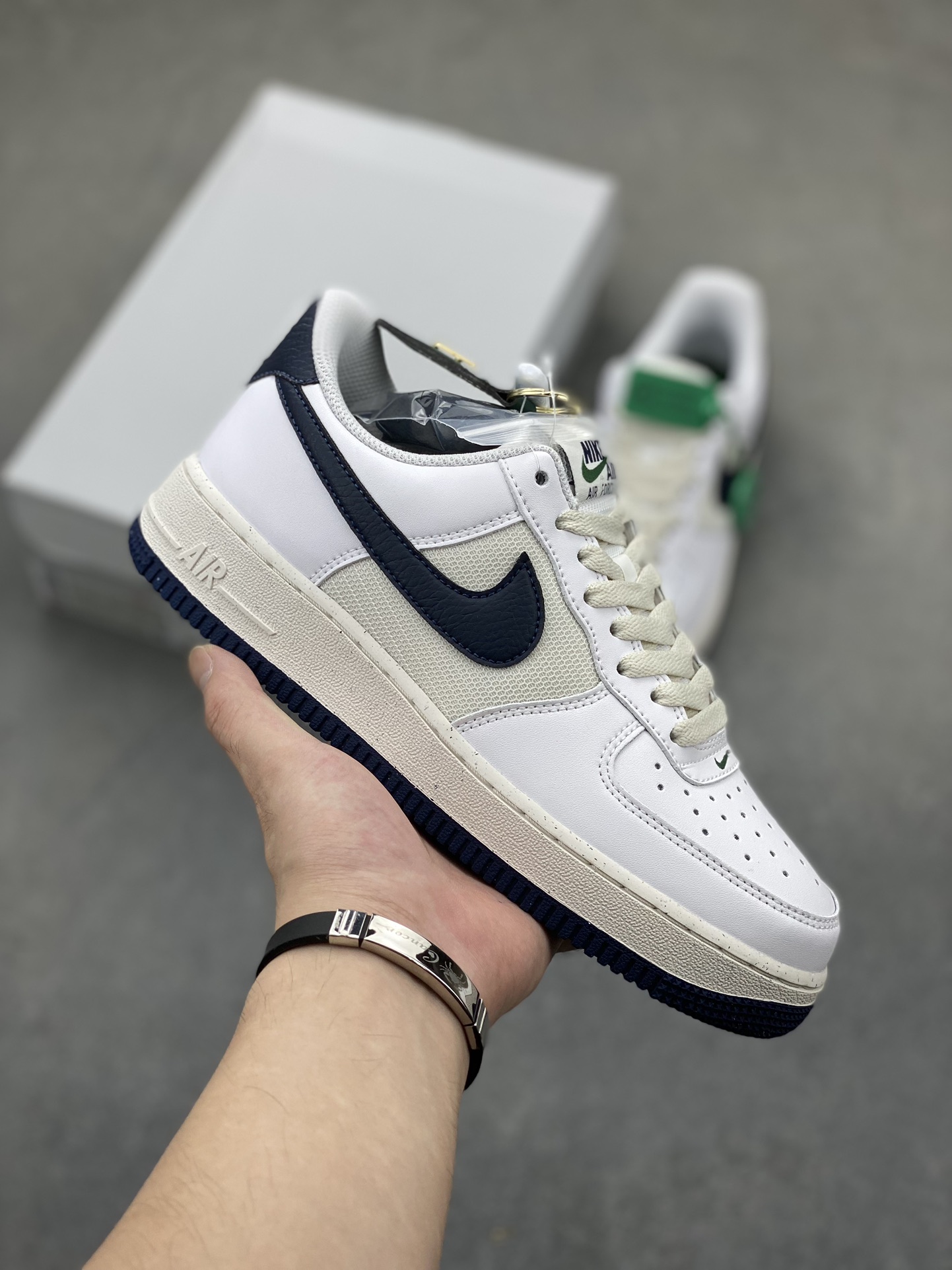 Nike Air Force 1 '07 Low Navy Sneakers - Classic Style, Modern Comfort 2 i1723838323 2895 4