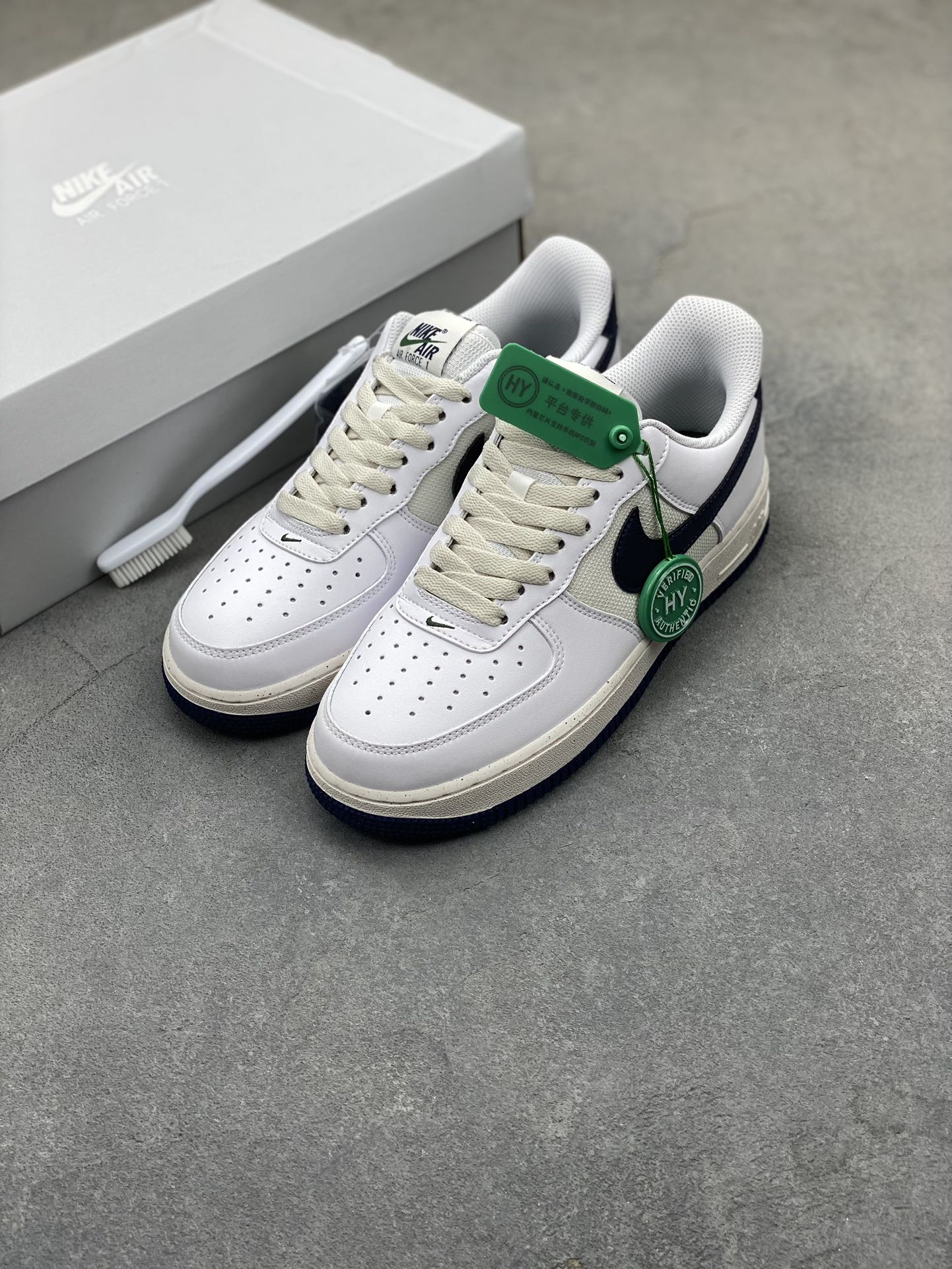 Nike Air Force 1 '07 Low Navy Sneakers - Classic Style, Modern Comfort 8 i1723838323 4497 0