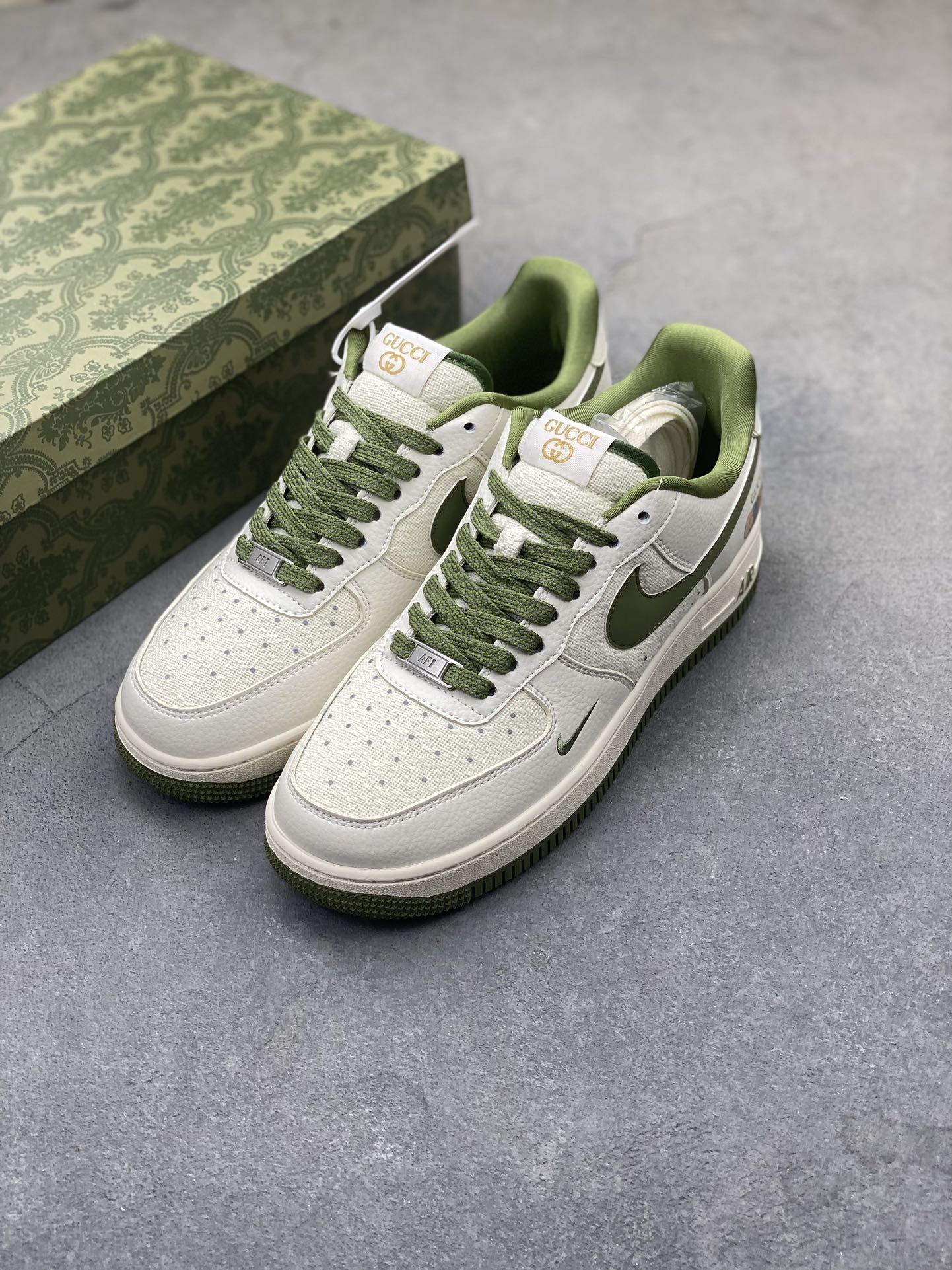 Nike Air Force 1 '07 Low Gucci Collab Sneakers - Green/Beige, Limited Edition 9 i1724010771 9093 3
