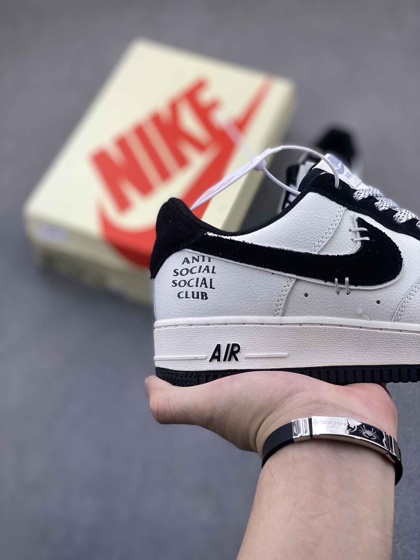 Nike Air Force 1 '07 Low Anti Social Club Collab Sneakers 6 i1724010843 1629 6