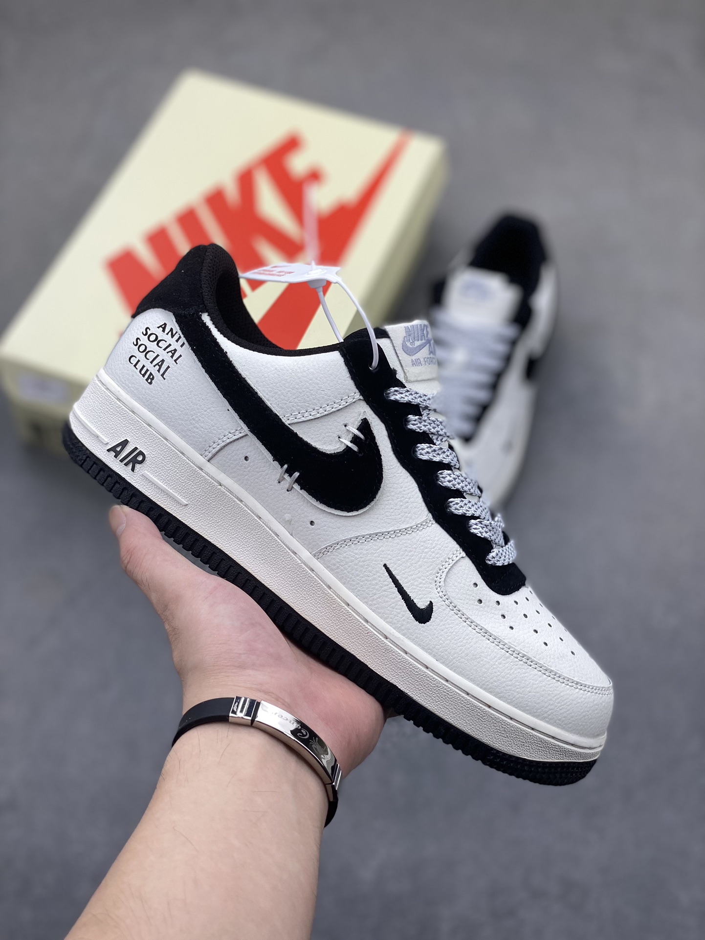 Nike Air Force 1 '07 Low Anti Social Club Collab Sneakers 2 i1724010843 5329 3