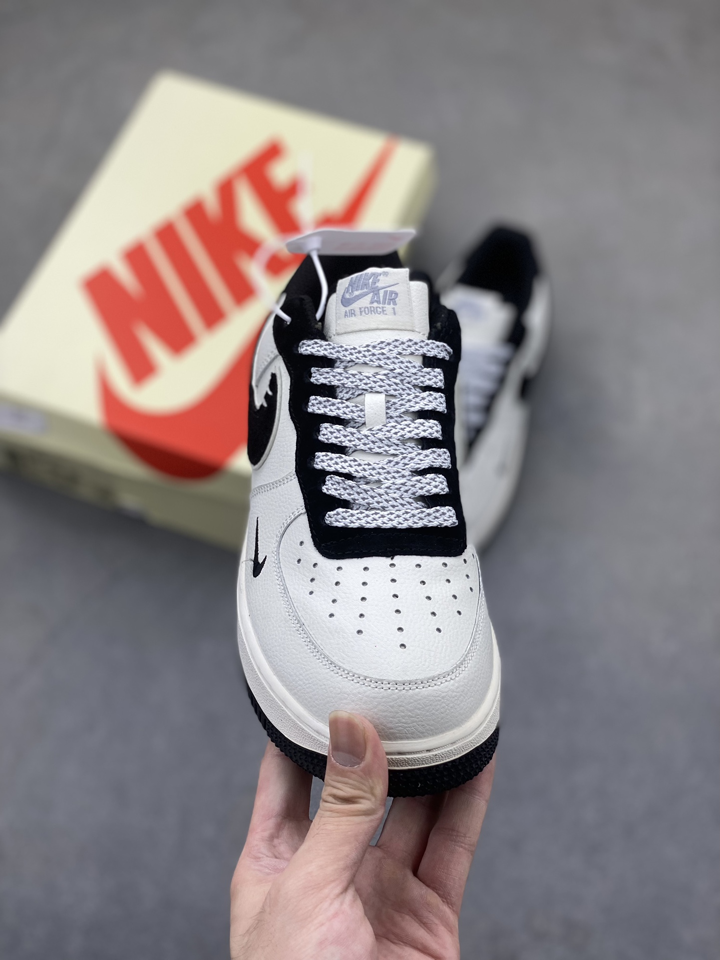 Nike Air Force 1 '07 Low Anti Social Club Collab Sneakers 3 i1724010843 5616 2