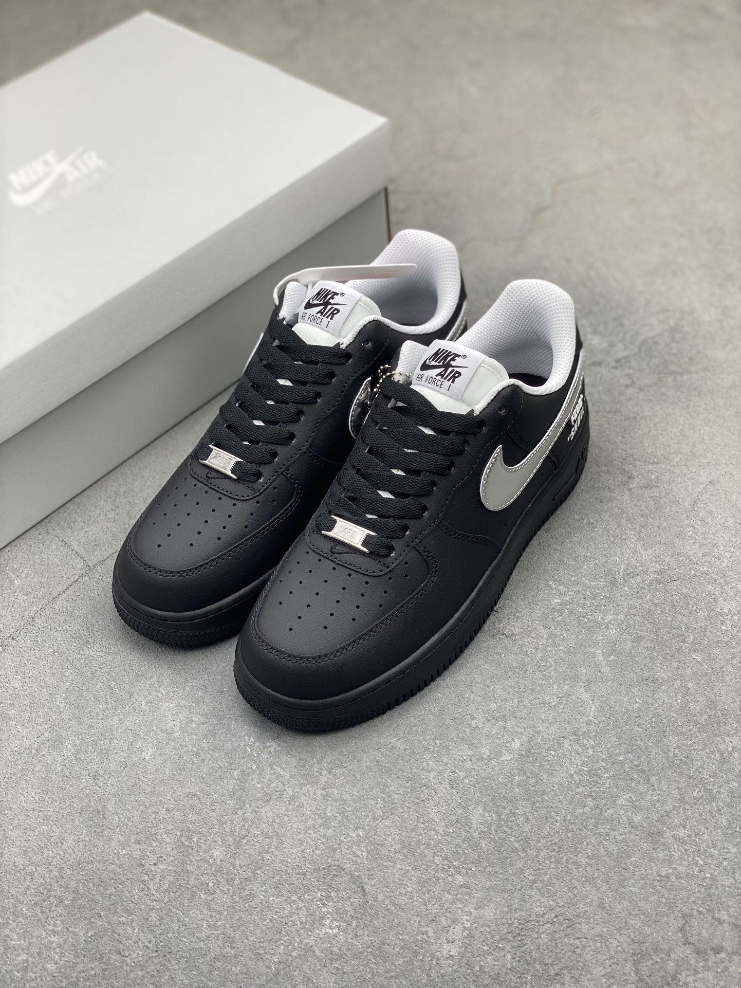 Nike Air Force 1 Low Black Silver: Original Quality and Comfort 22 i1724180581 8015 8