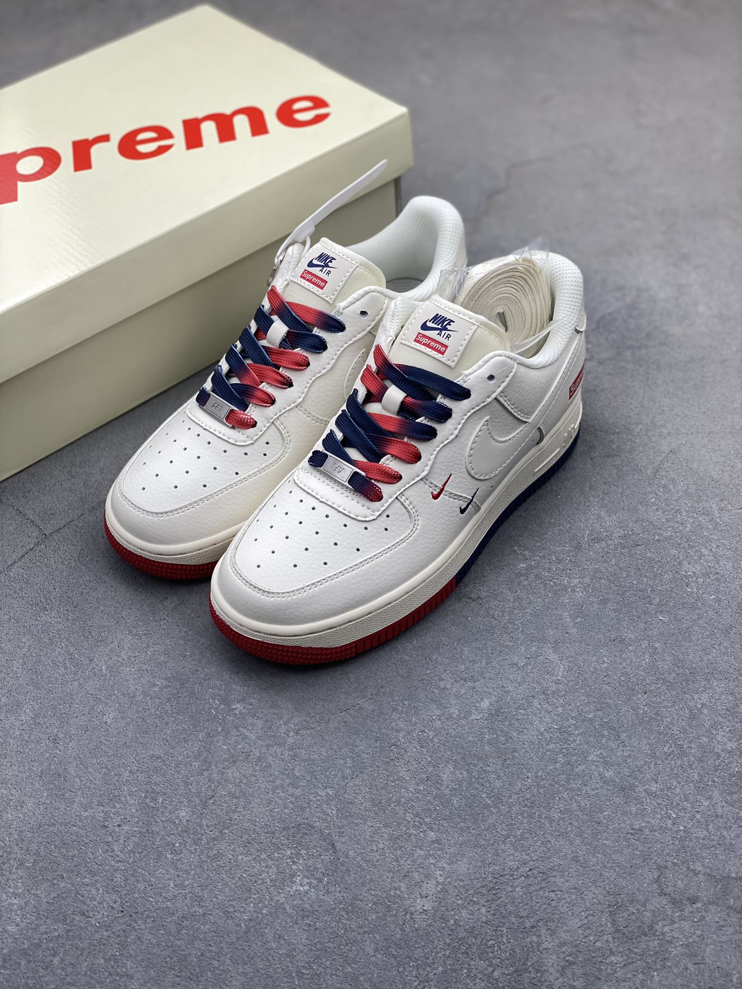 Nike Air Force 1 '07 Low Supreme Collab Sneakers - Red, White & Blue 9 i1724266237 8406 5