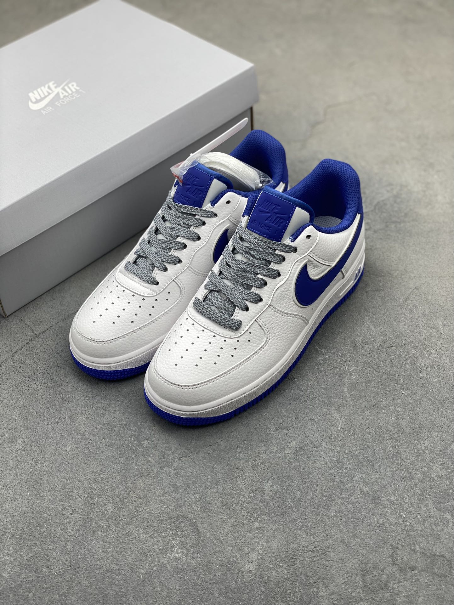 Nike Air Force 1 '07 White Blue Starry Sky Low-Top Sneakers 22 i1724266291 1212 8