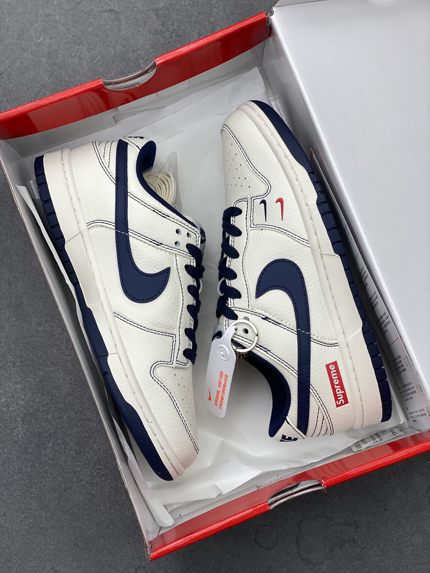 Nike SB Dunk Low Supreme Collab Cream/Navy Sneakers, Customized Design 9 i1724357181 1016 8