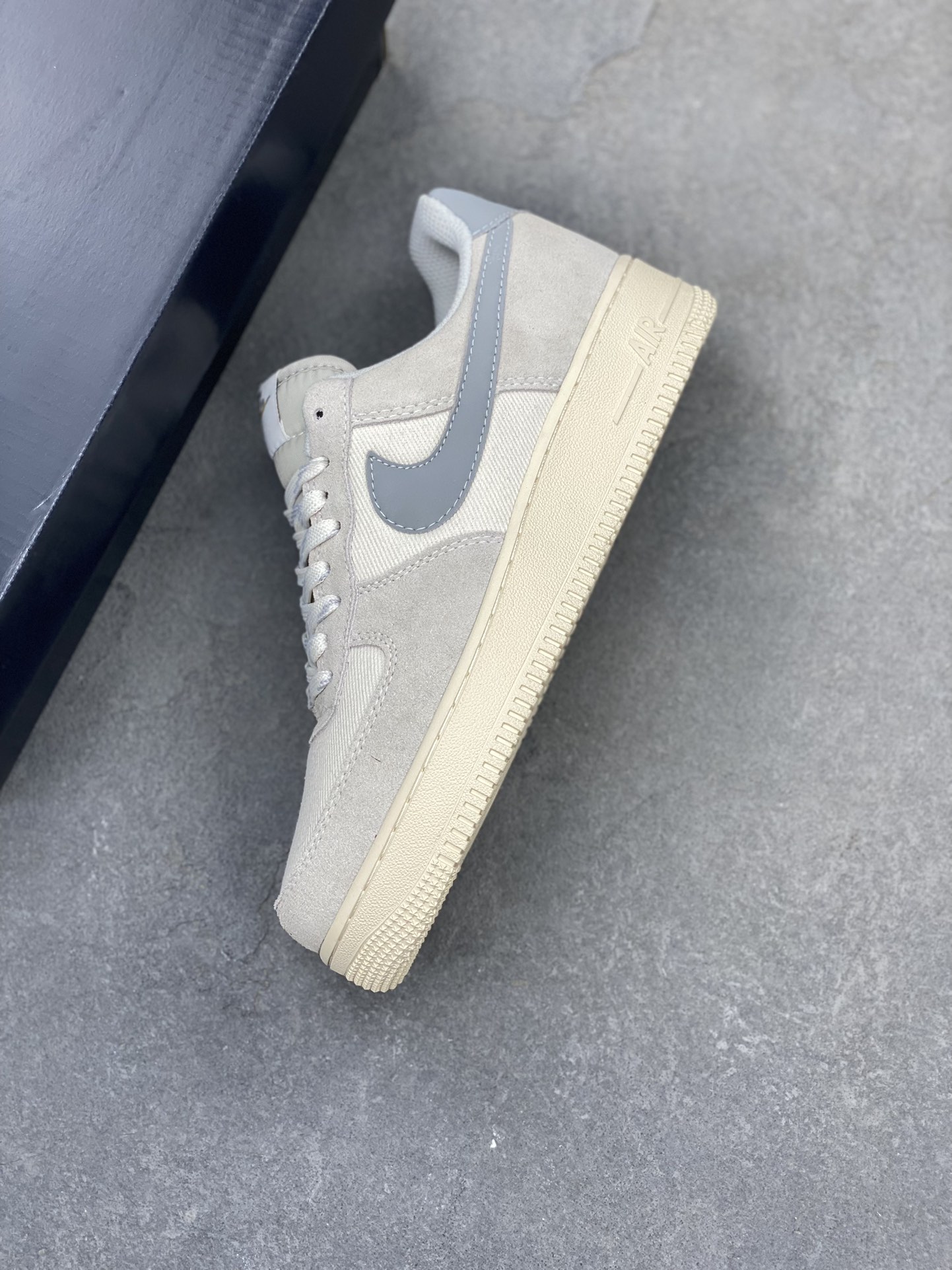 Nike Air Force 1 '07 Low Grey Suede Casual Shoes DO9801-100 8 i1724357504 665 8