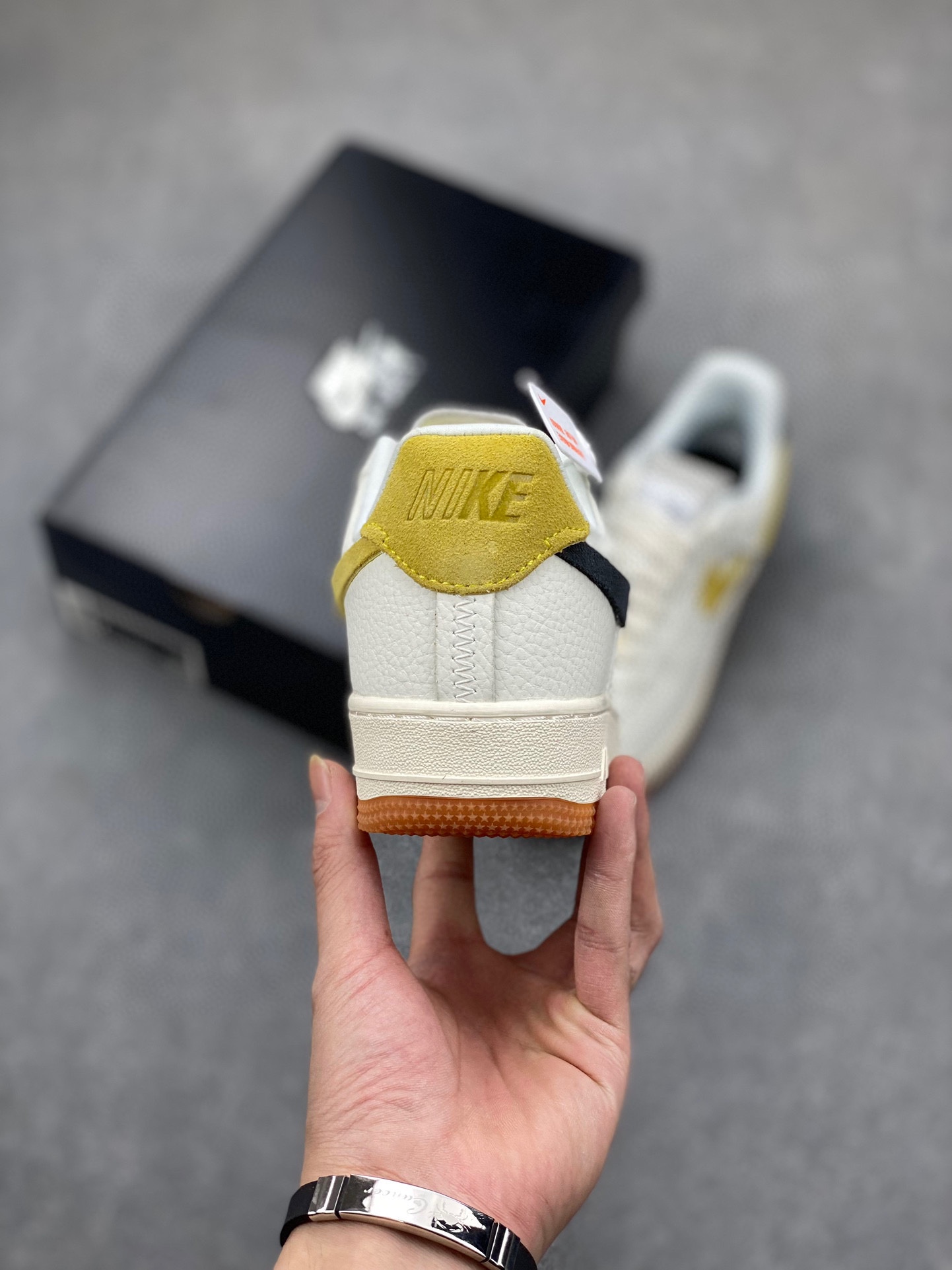 Nike Air Force 1 '07 Low Sneakers - Casual Shoes, Comfortable Air Cushion 5 i1724357849 4017 7