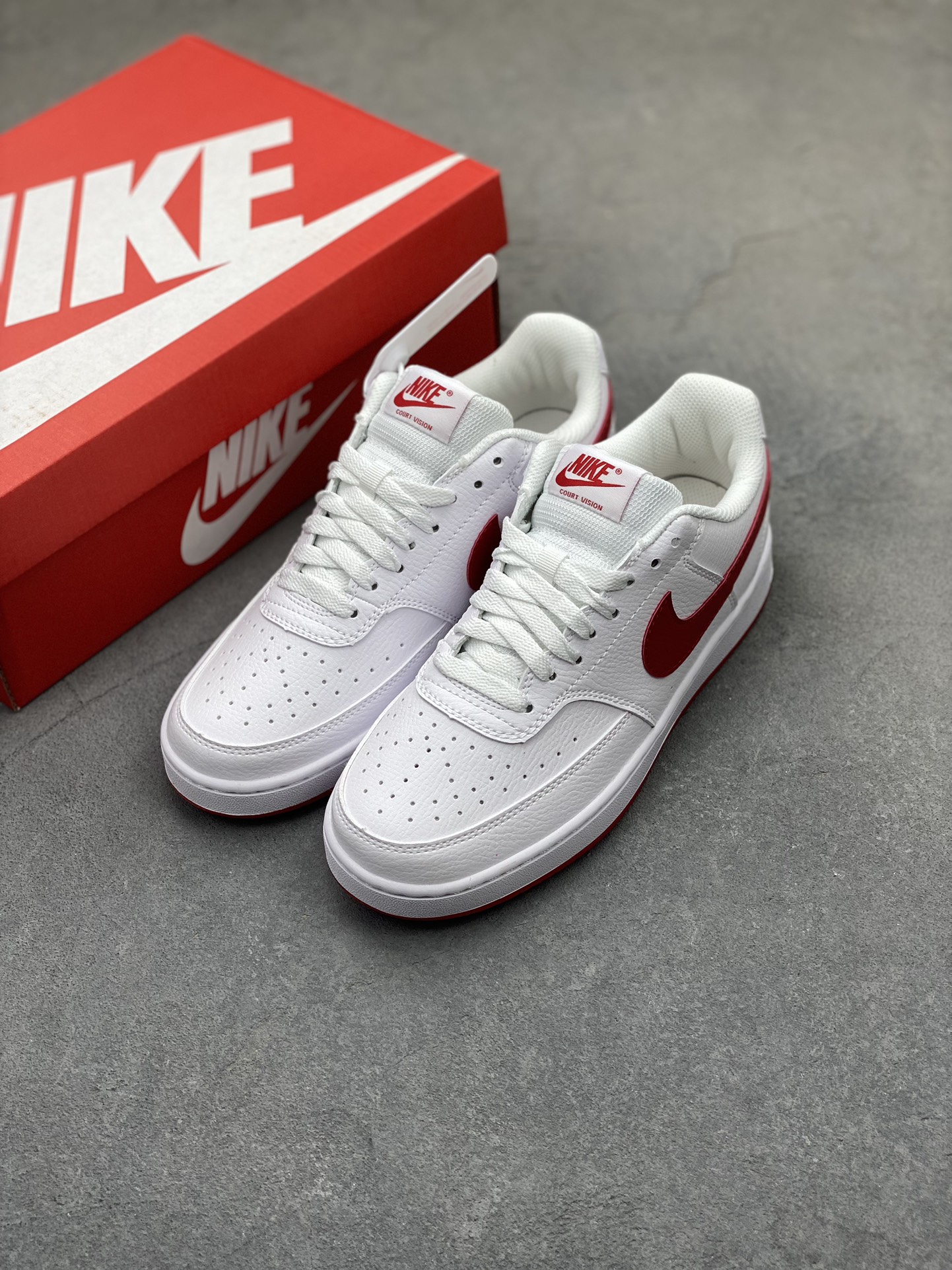 Nike Air Force 1 '07: Low-Top, Casual Sneakers for Men & Women - Classic Style 9 i1724443478 1218 0