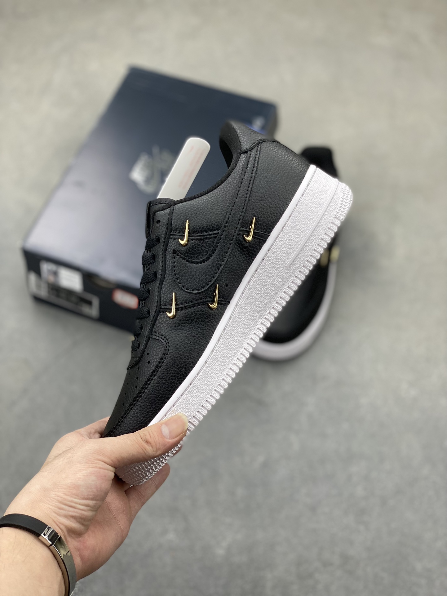 Nike Air Force 1 Low 'Black Gold Hook' Casual Shoes CT1990-001 4 i1724531914 3460 3