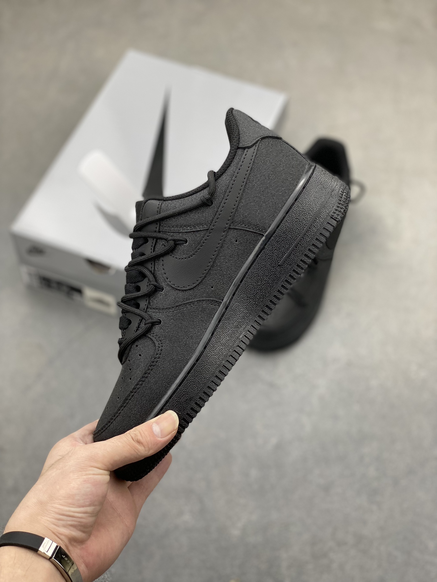 Nike Air Force 1 Low '07: Black Rhinestone Sneakers for Men and Women 4 i1724532335 4375 0