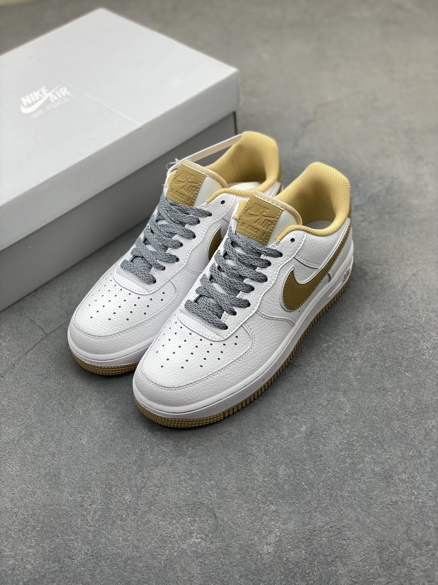 Nike Air Force 1 '07 White Khaki Sneakers Full Star Low-top Casual Shoes 9 i1724610895 1975 5