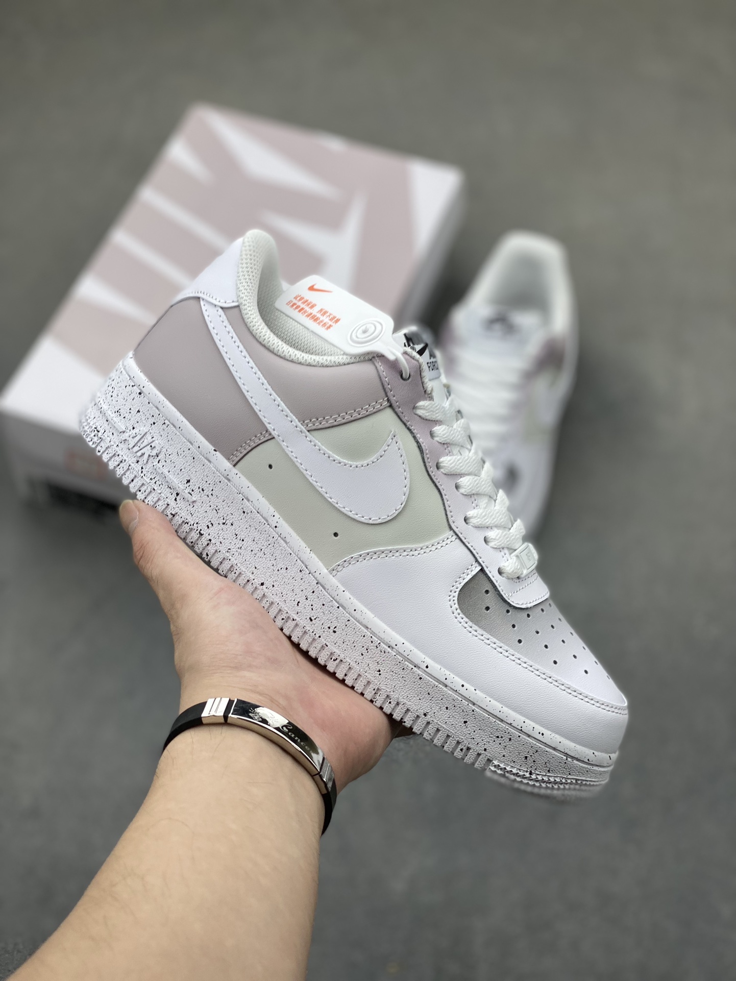 Nike Air Force 1 '07 Low Grey Pink Splatter Sneakers 2 i1724611148 3786 5