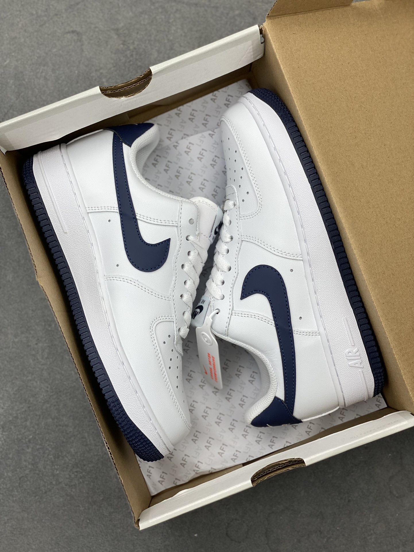 Nike Air Force 1 Low '07 White Midnight Navy Men's Casual Shoes 10 i1724611321 2859 7