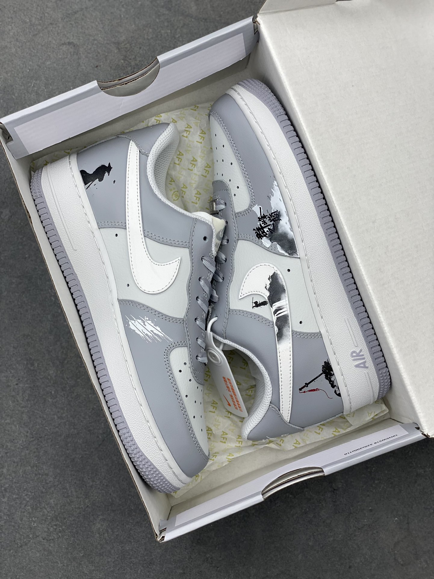 Nike Air Force 1 '07 Low Custom Sneakers - Casual Comfort & Style 10 i1724702879 3592 6