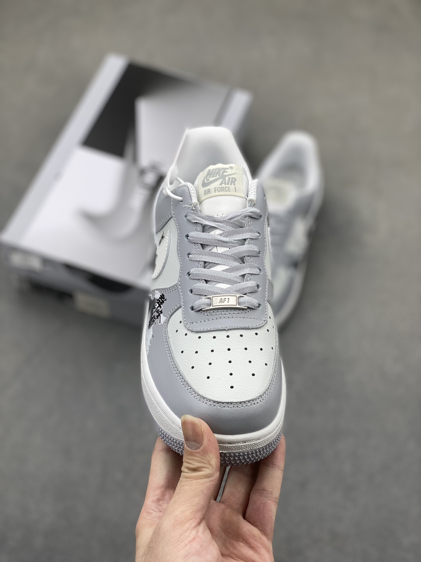 Nike Air Force 1 '07 Low Custom Sneakers - Casual Comfort & Style 3 i1724702879 6910 5