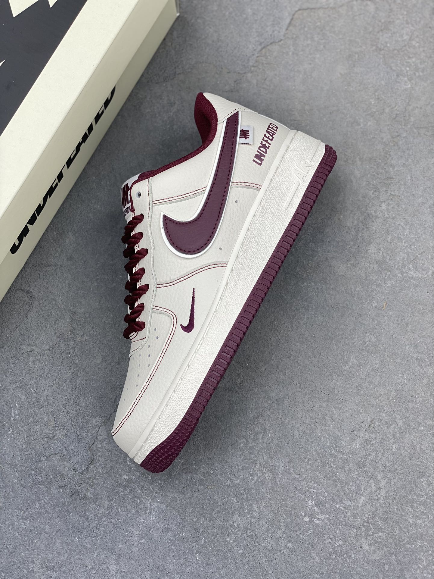 Undefeated x Nike Air Force 1 Low Sneakers - Limited Edition Style 8 i1724794962 5202 6