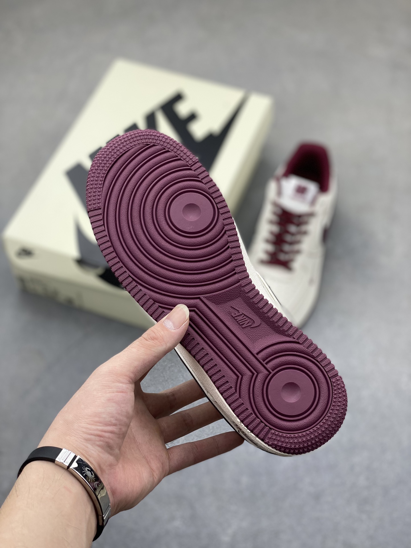 Undefeated x Nike Air Force 1 Low Sneakers - Limited Edition Style 7 i1724794962 9929 8