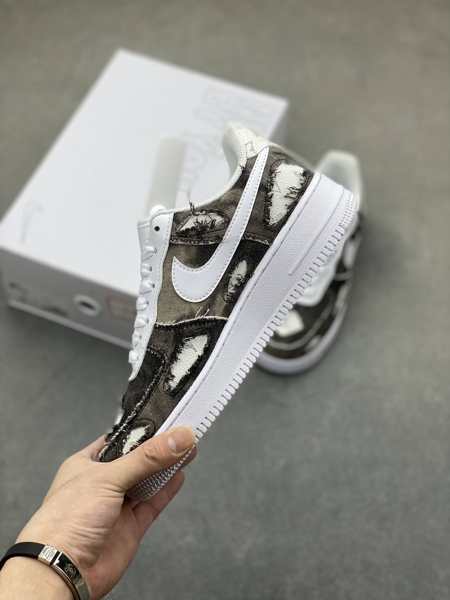 Nike Air Force 1 '07 Low Custom Casual Sneakers - Limited Edition 4 i1724795021 2966 0