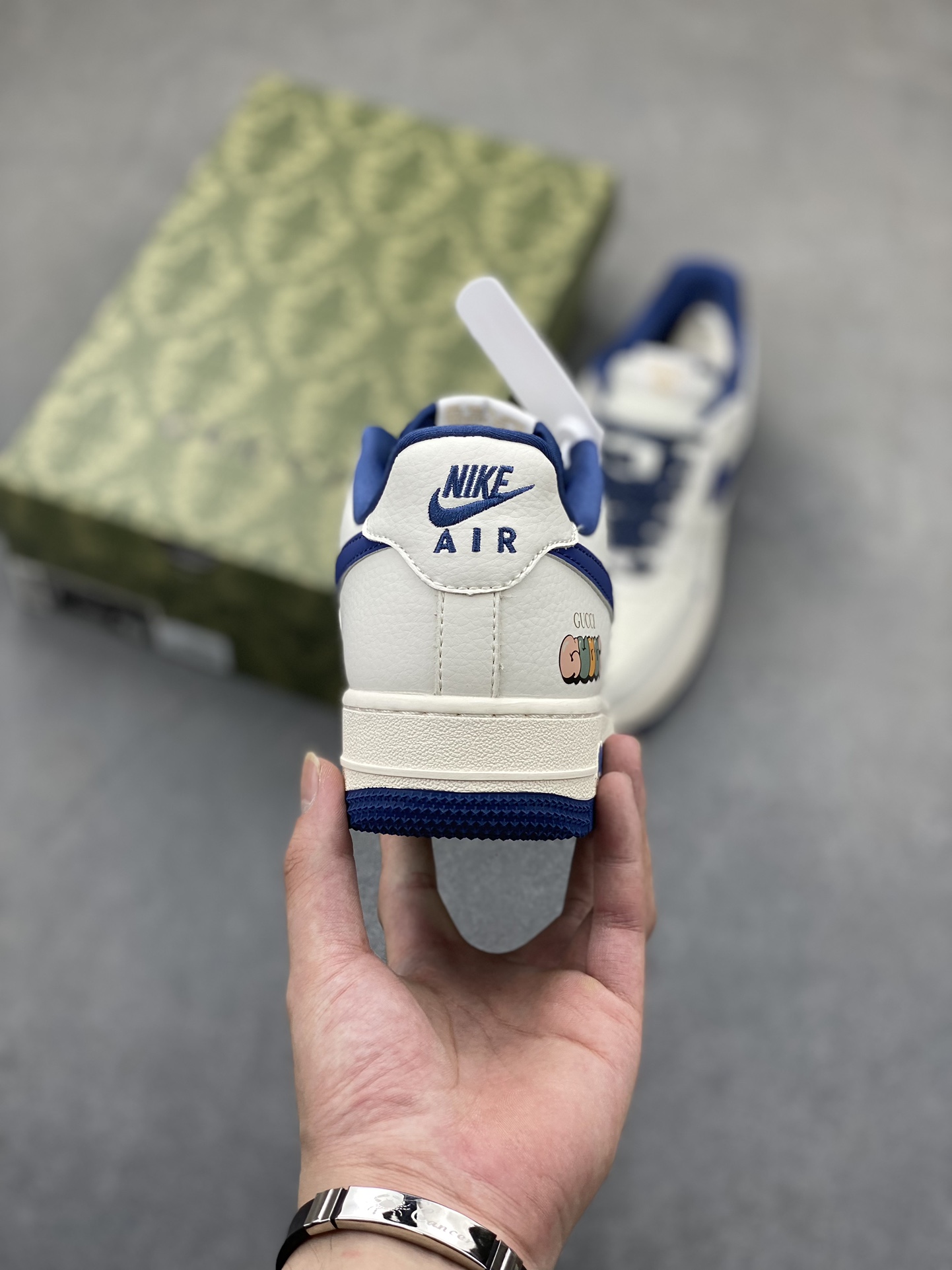 Nike Air Force 1 '07 Low Gucci Collab - Blue Linen: Limited Edition Sneakers 5 i1724795129 7566 0