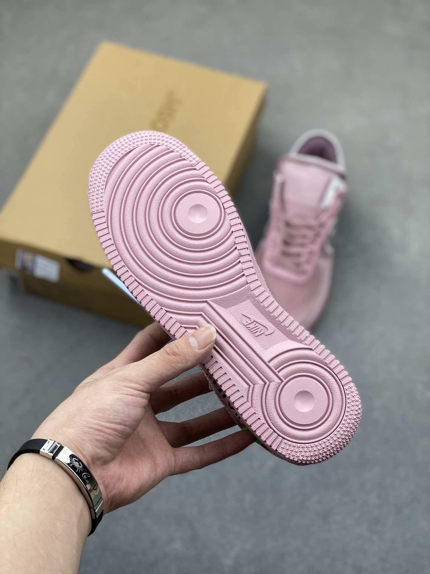 Off-White x Nike Air Force 1 Low Sneakers - Pink Color, Durable Cushioning 7 i1724872966 2512 2