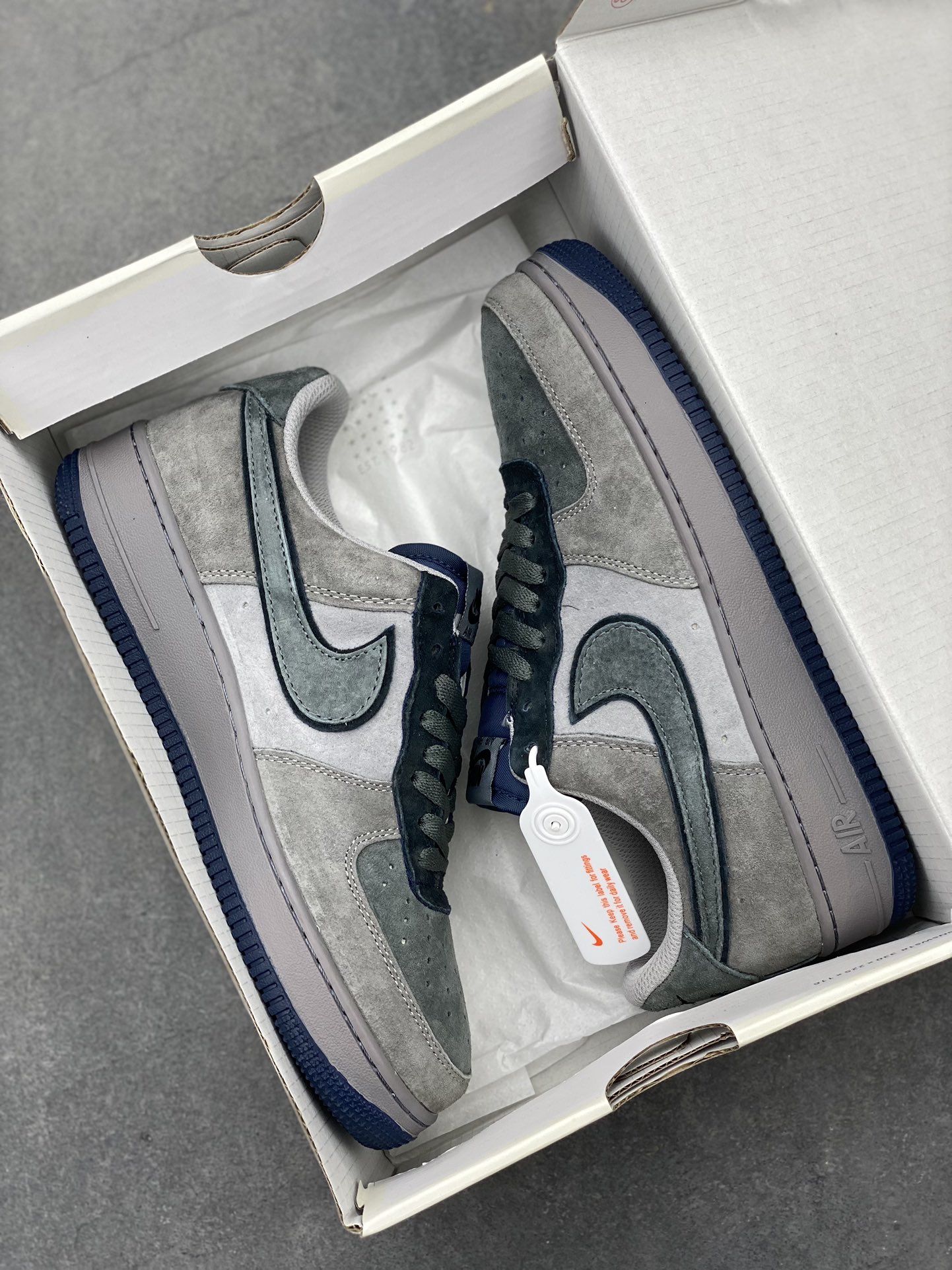 Nike Air Force 1 '07 Low Casual Sneakers Versatile Style CW7581-146 10 i1724873051 1276 3
