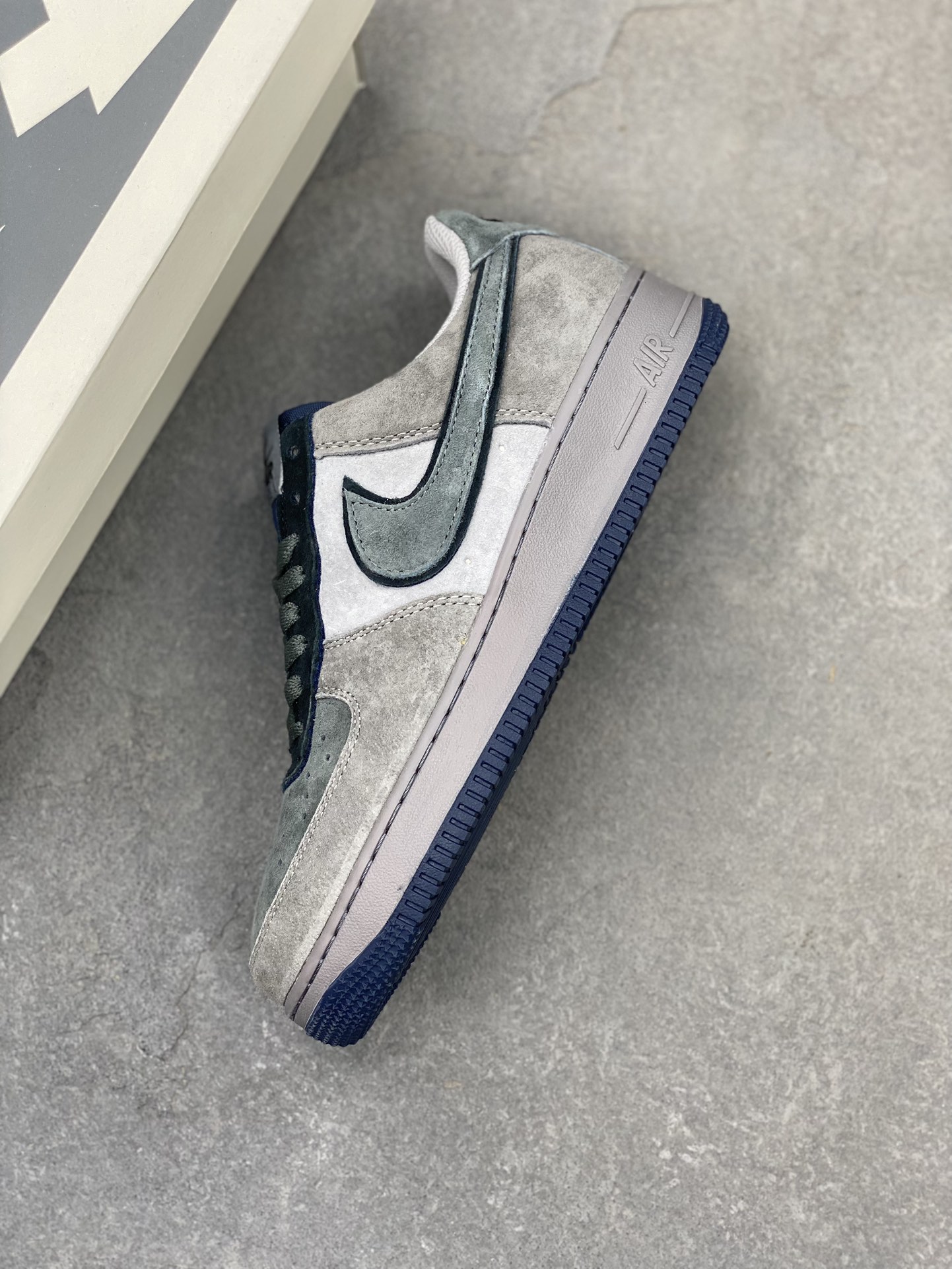 Nike Air Force 1 '07 Low Casual Sneakers Versatile Style CW7581-146 8 i1724873051 2653 6