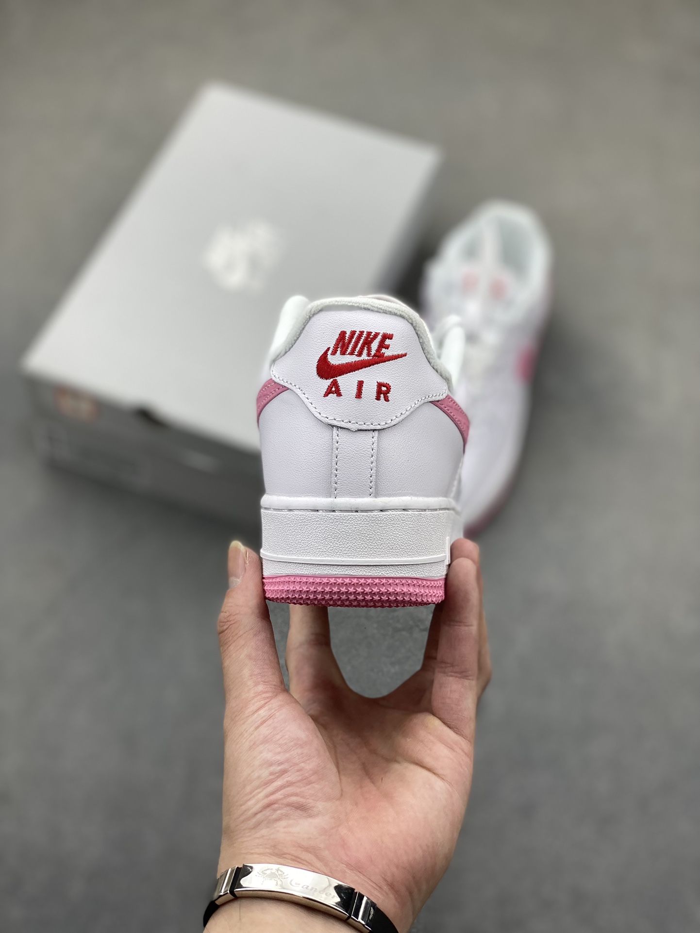 Nike Air Force 1 Low 'Valentine's Day' Light Pink Casual Sneakers 5 i1724873131 1918 3